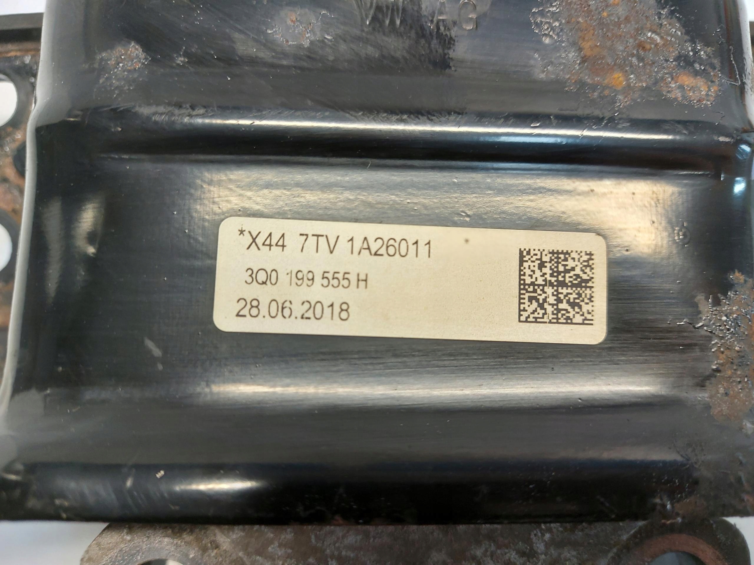 VW Arteon 3G8 2018r holder engine mount