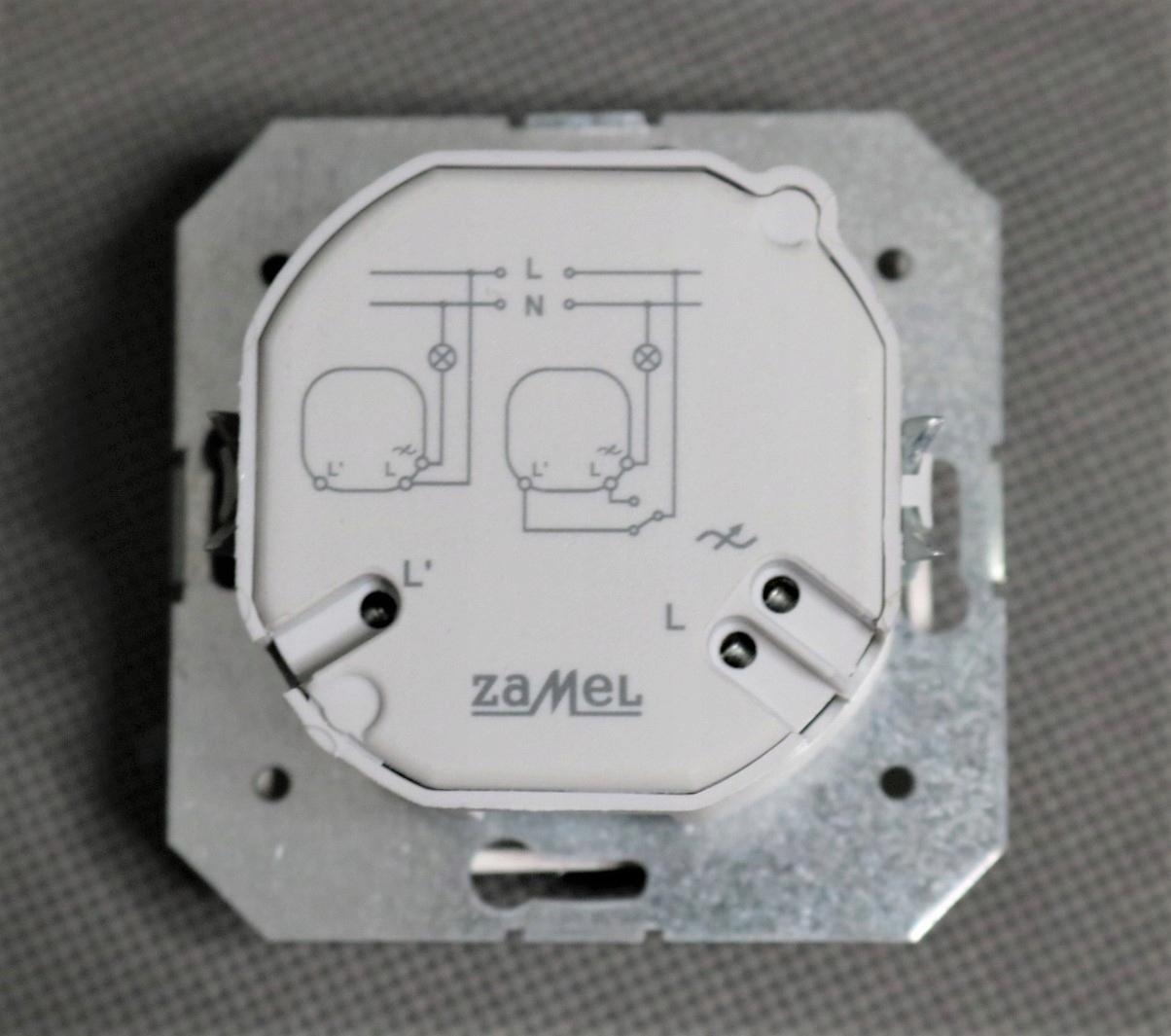 Alt
