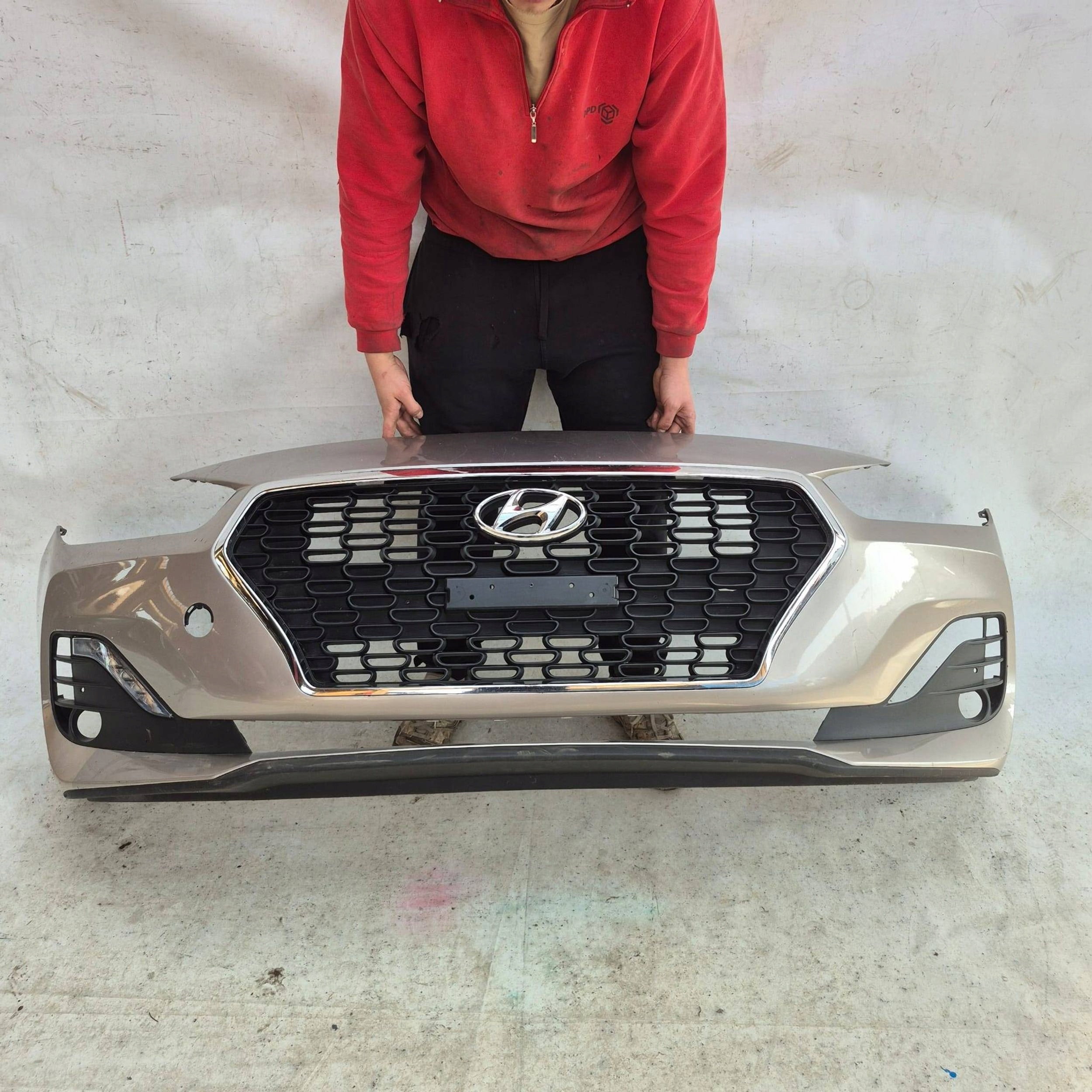 HYUNDAI I30 III FASTBACK 17- bumper front front