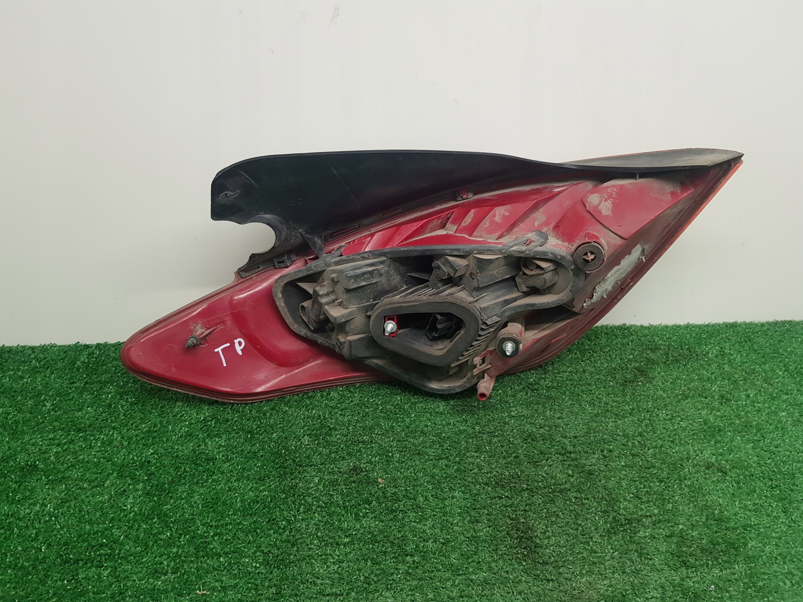 light right rear PEUGEOT 308 9680425680