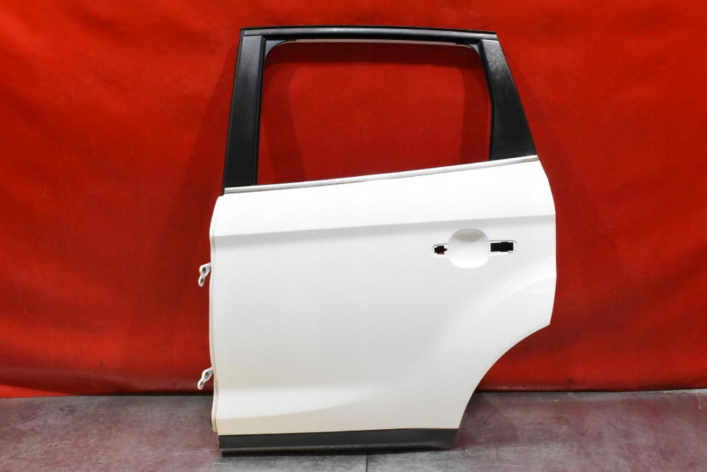 door left rear part rear. BIALE FORD KUGA MK1 and 08-13