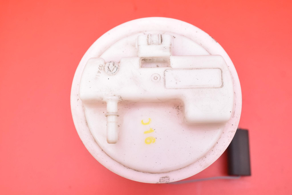 pump feed pump RENAULT TWINGO 2 II 1.2 16V 76 KM 07-12