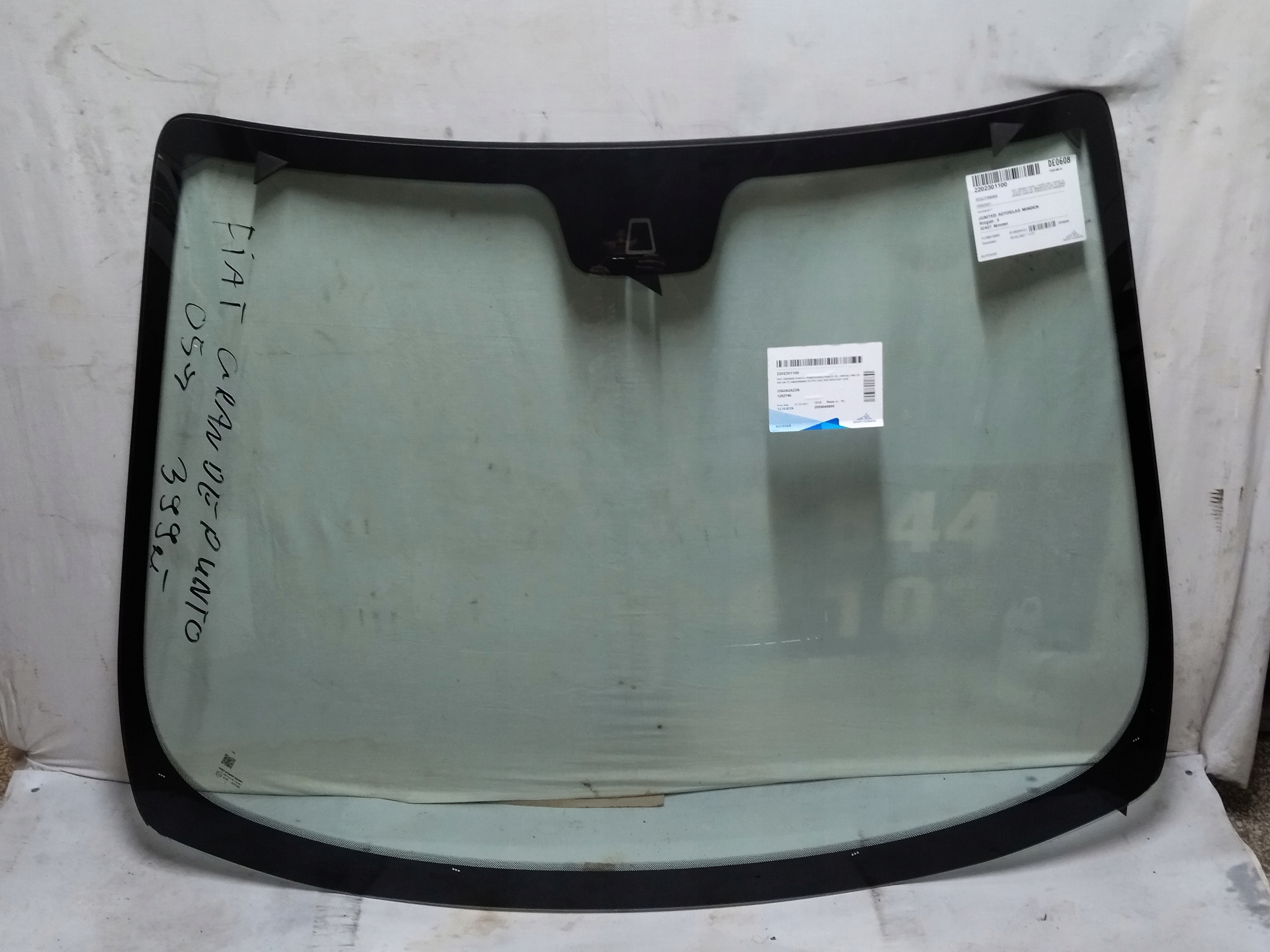 SZYBA PRZEDNIA FIAT GRANDE PUNTO 2005 -