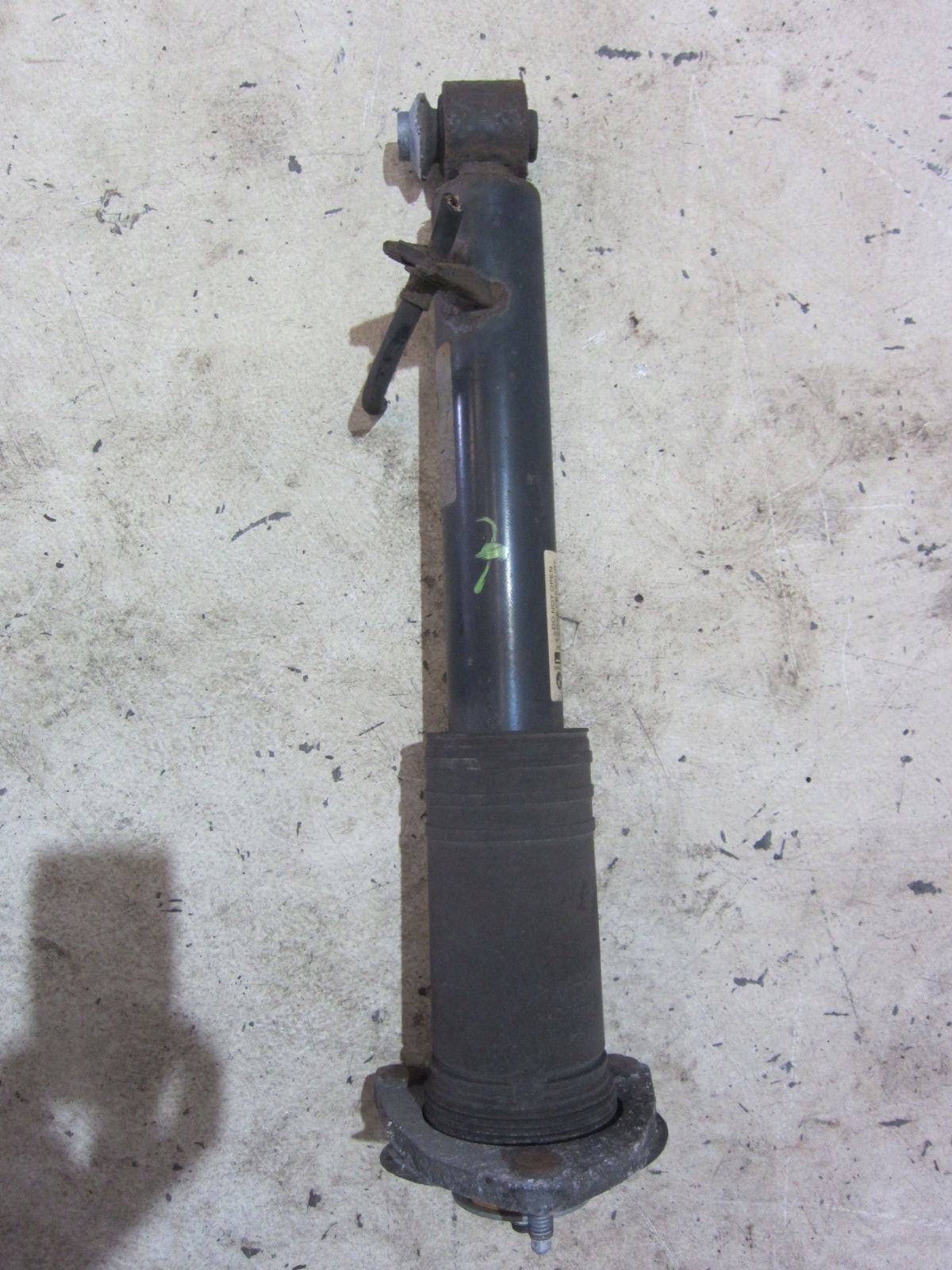 BMW X5 E70 shock absorber rear right left 6781926