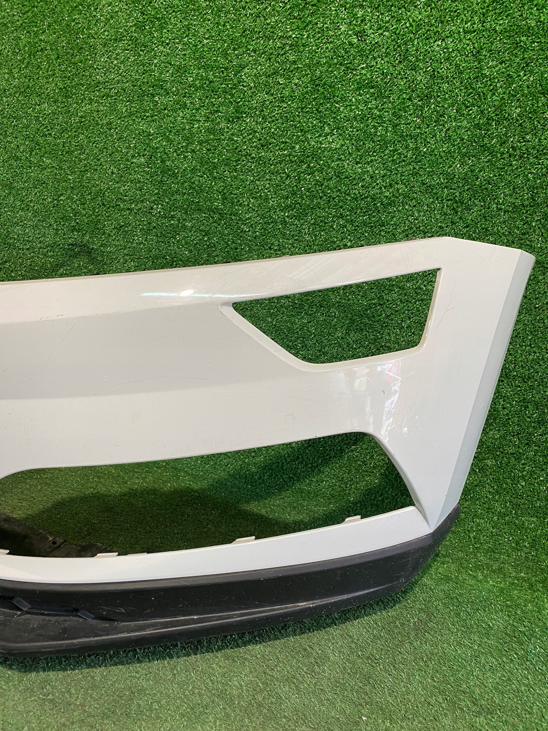 front bumper front SKODA KAROQ 16