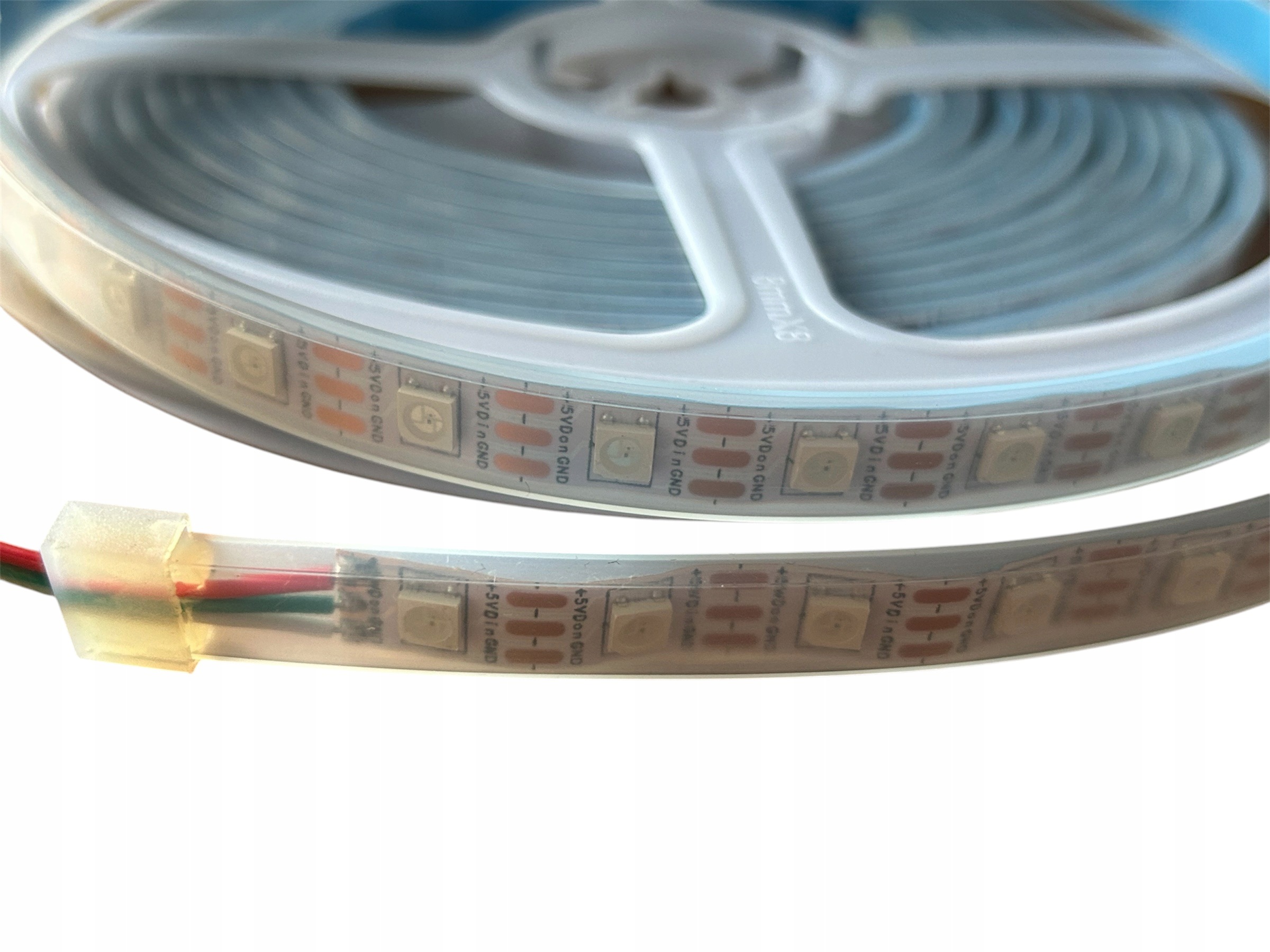 Adresovatelná Led Páska WS2812B 60d/m IP67 digitální bílá