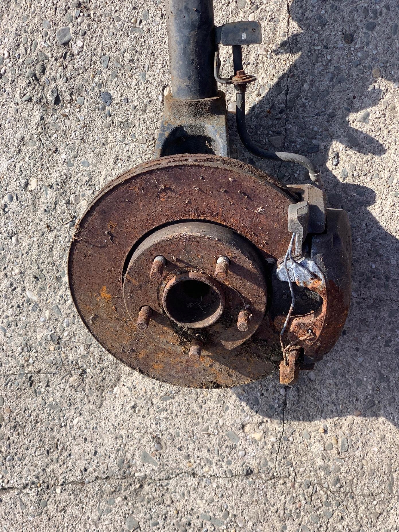 # McPherson otoč pravý předek FORD FOCUS MK3
