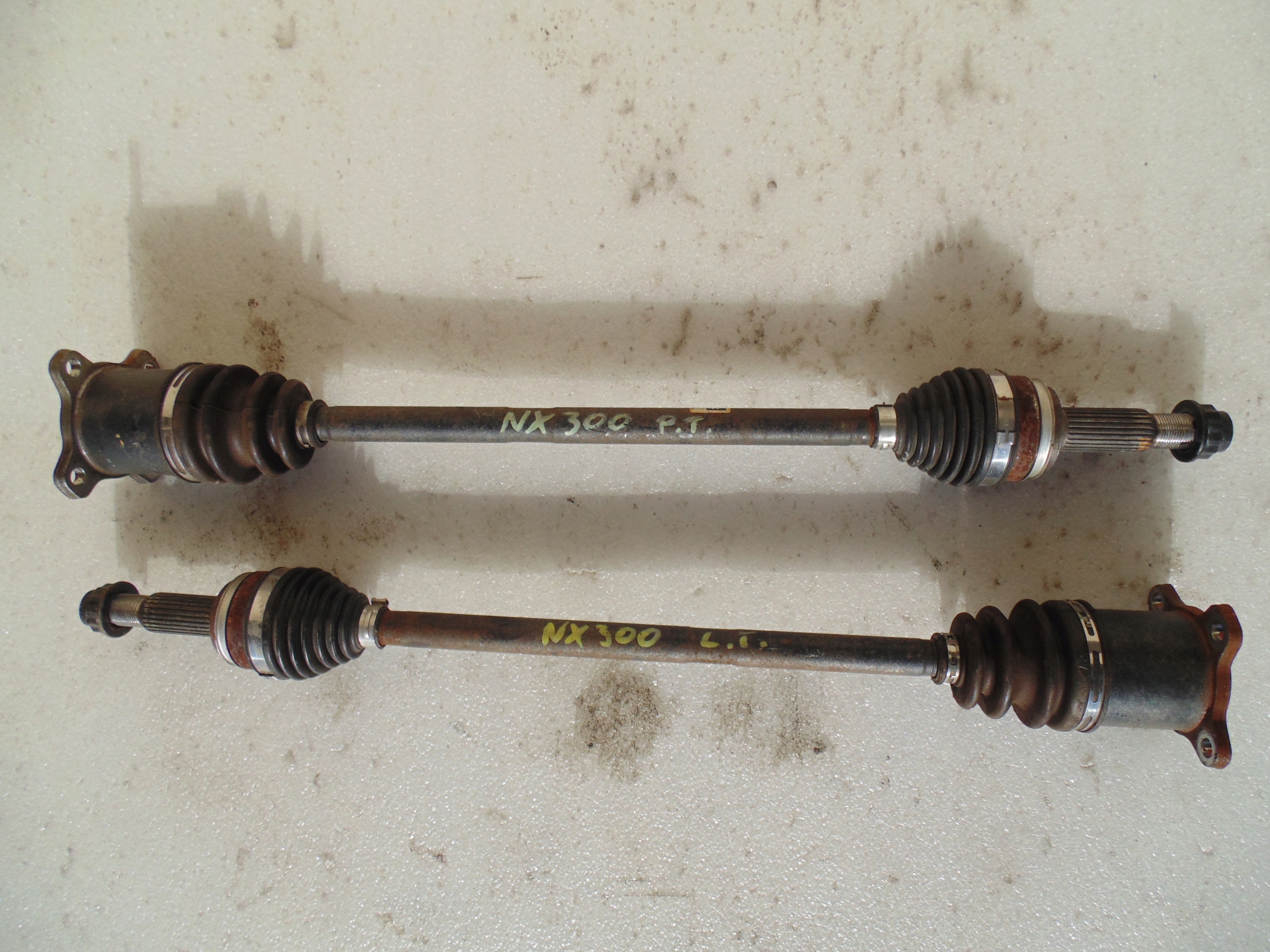 semi-axis rear left right LEXUS NX NX300H