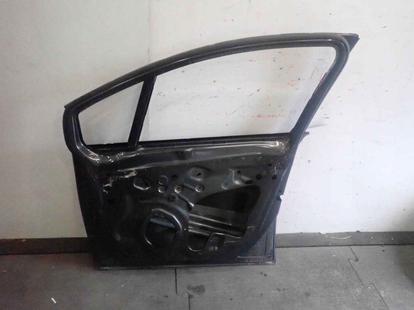 door front front right OPEL MERIVA B II 2010