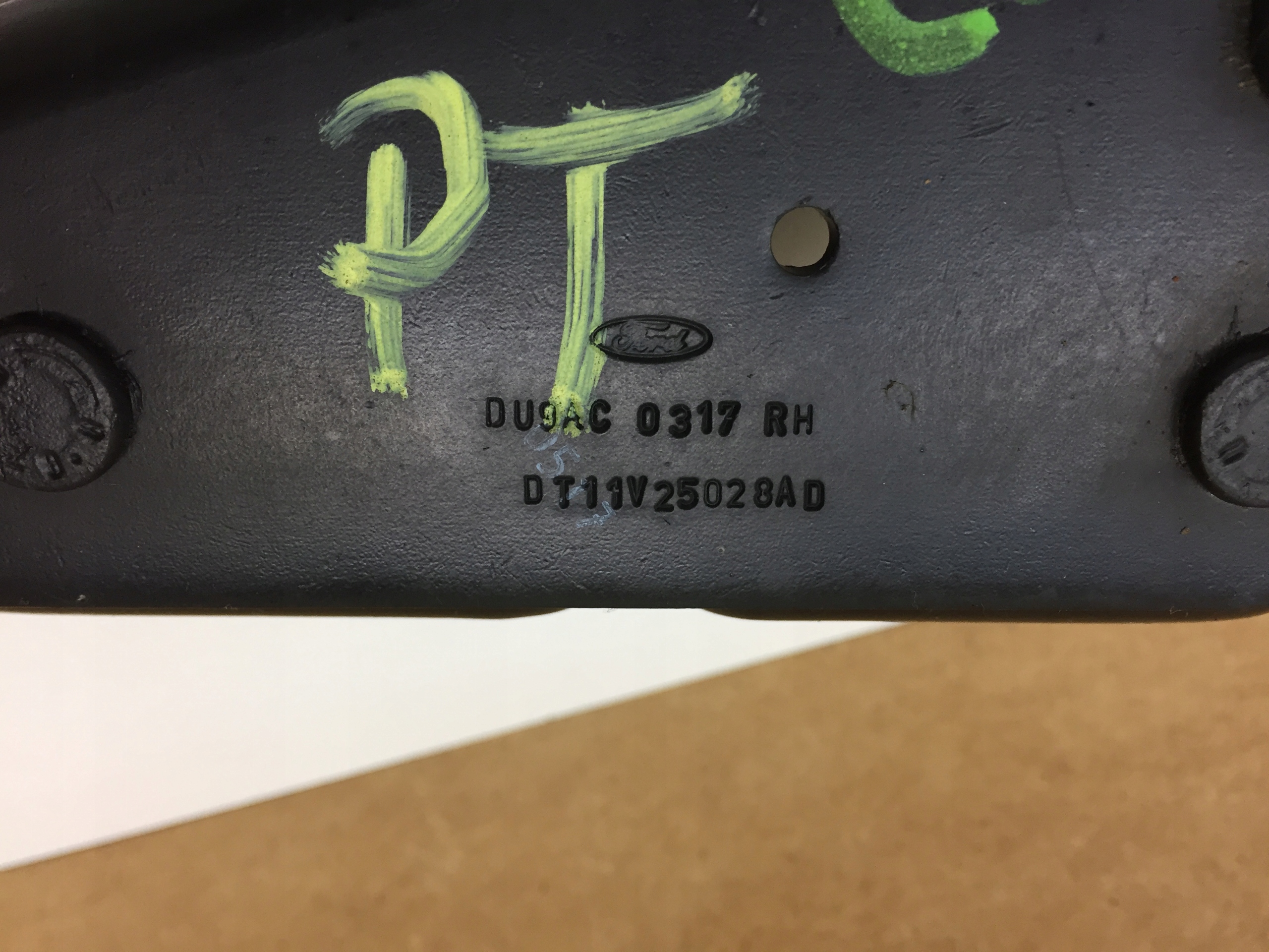 TRANSIT CONNECT MK2 ROLKA DRZWI PRZESUWNYCH PRAWA Part number DT11 V25028 AD