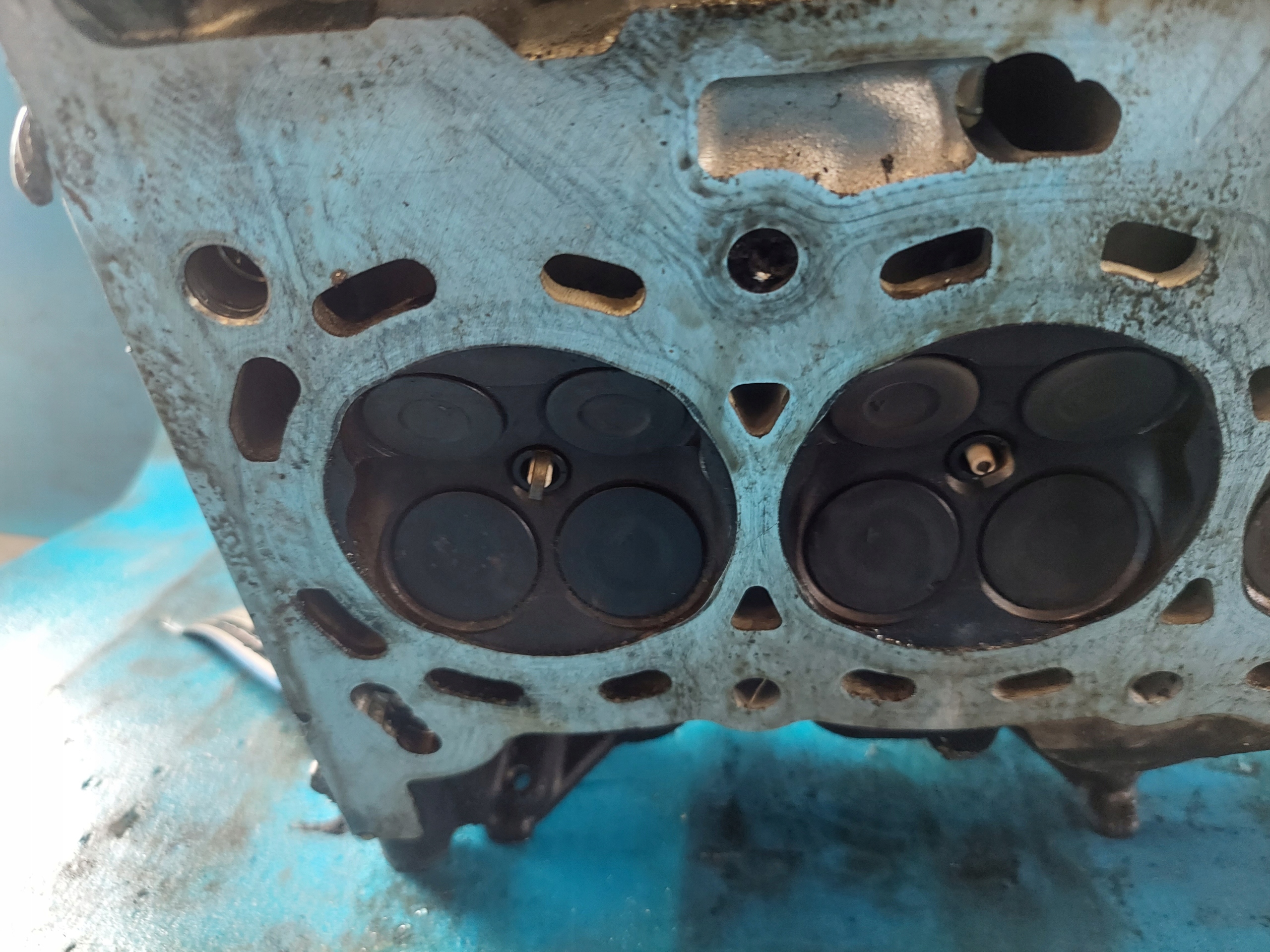 head. PEUGEOT 108 2015 R 1.0 B 1KR
