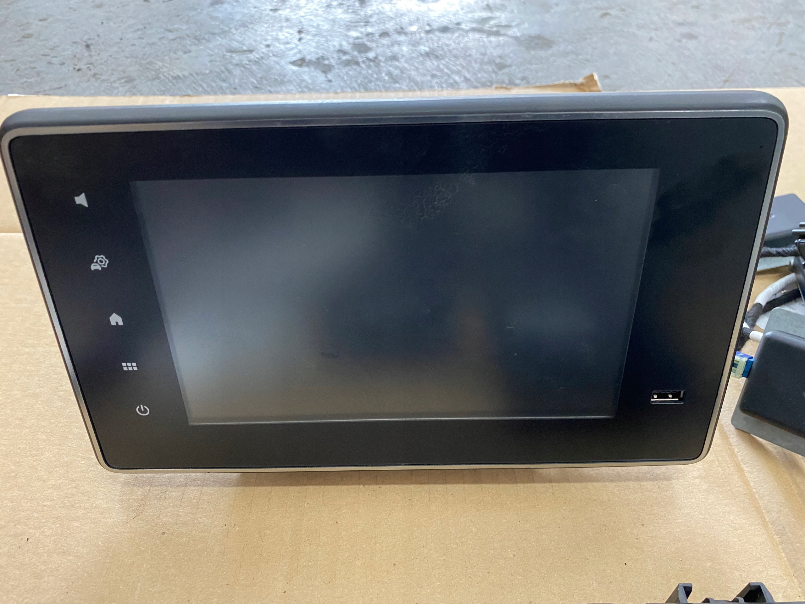 281156747R - РАДИО НАВИГАЦИЯ DACIA DUSTER II