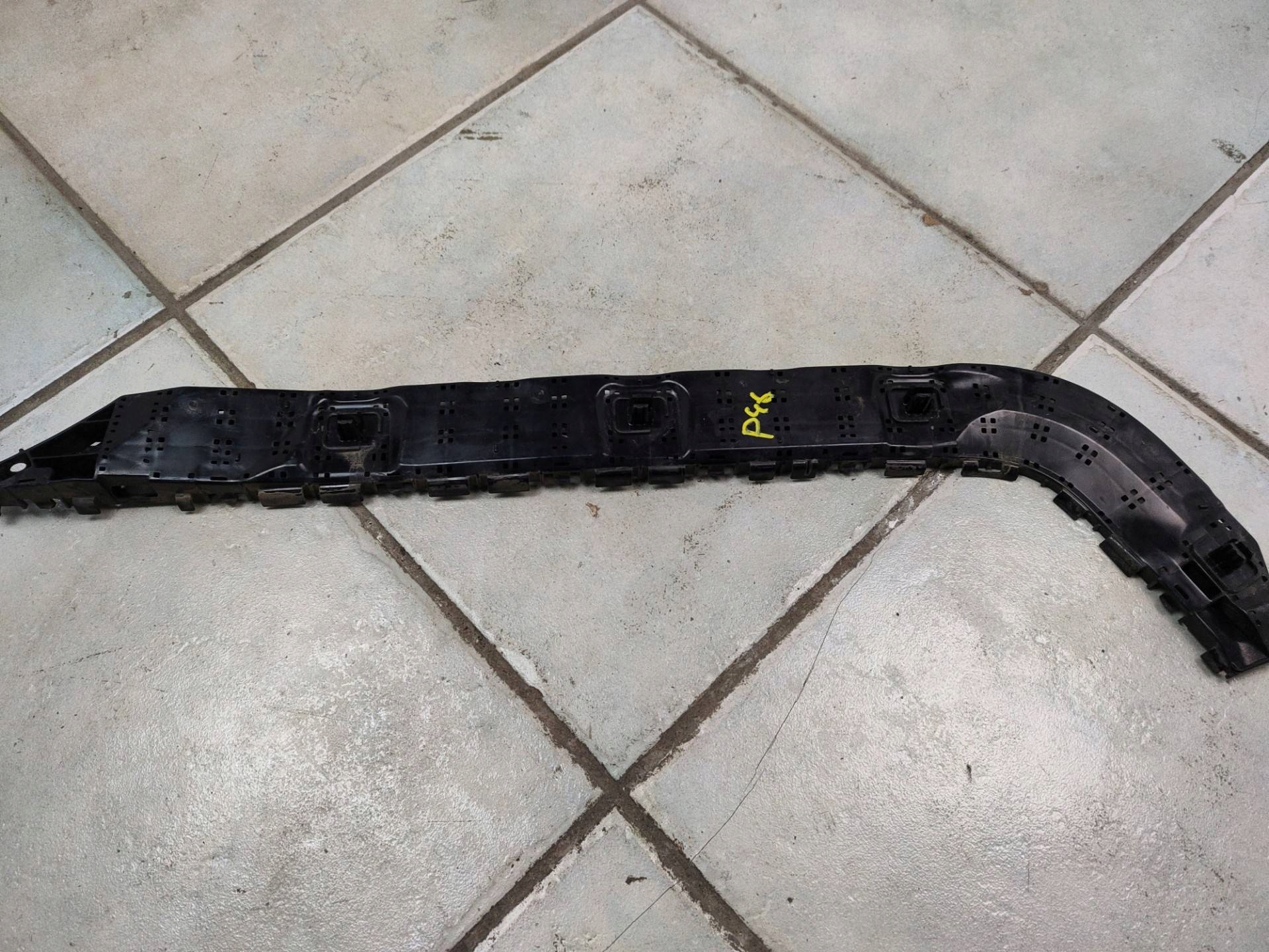 support holder zderzdaka rear part left side Subaru Legacy 6 facelift BN 2019