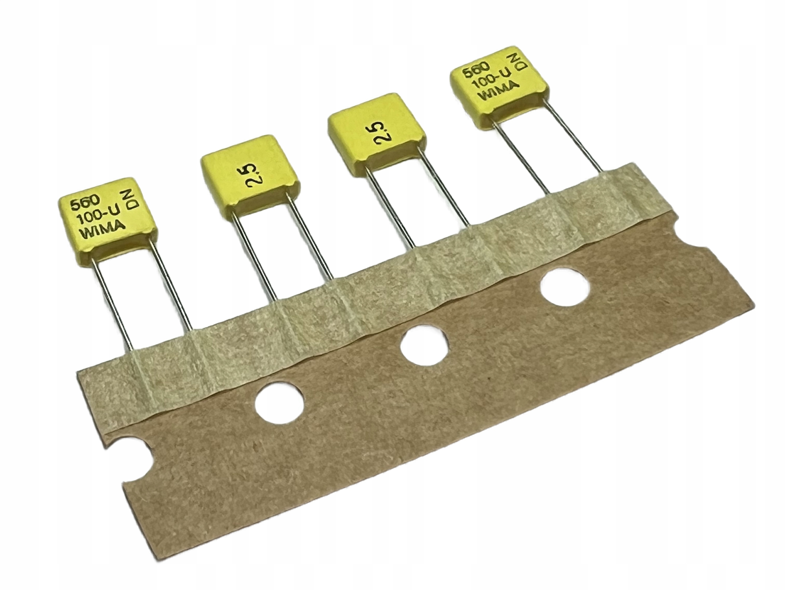 560pF 2.5% 100V 5mm Wima FKC2 kondensator foliowy
