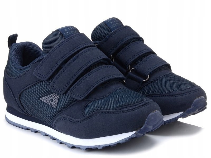 

Buty sportowe chłopięce American Club WT154/23 32