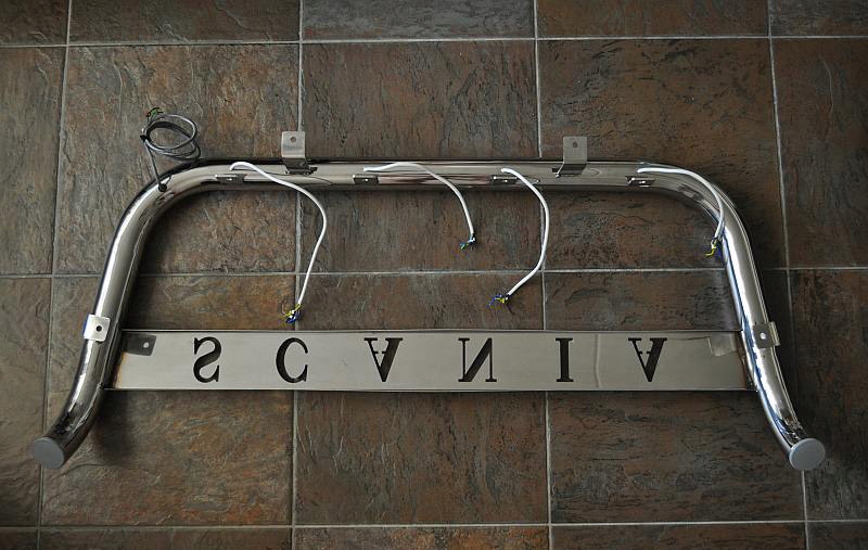 Orurowanie dolne na gril Scania R Series EAN (GTIN) 5905514010390