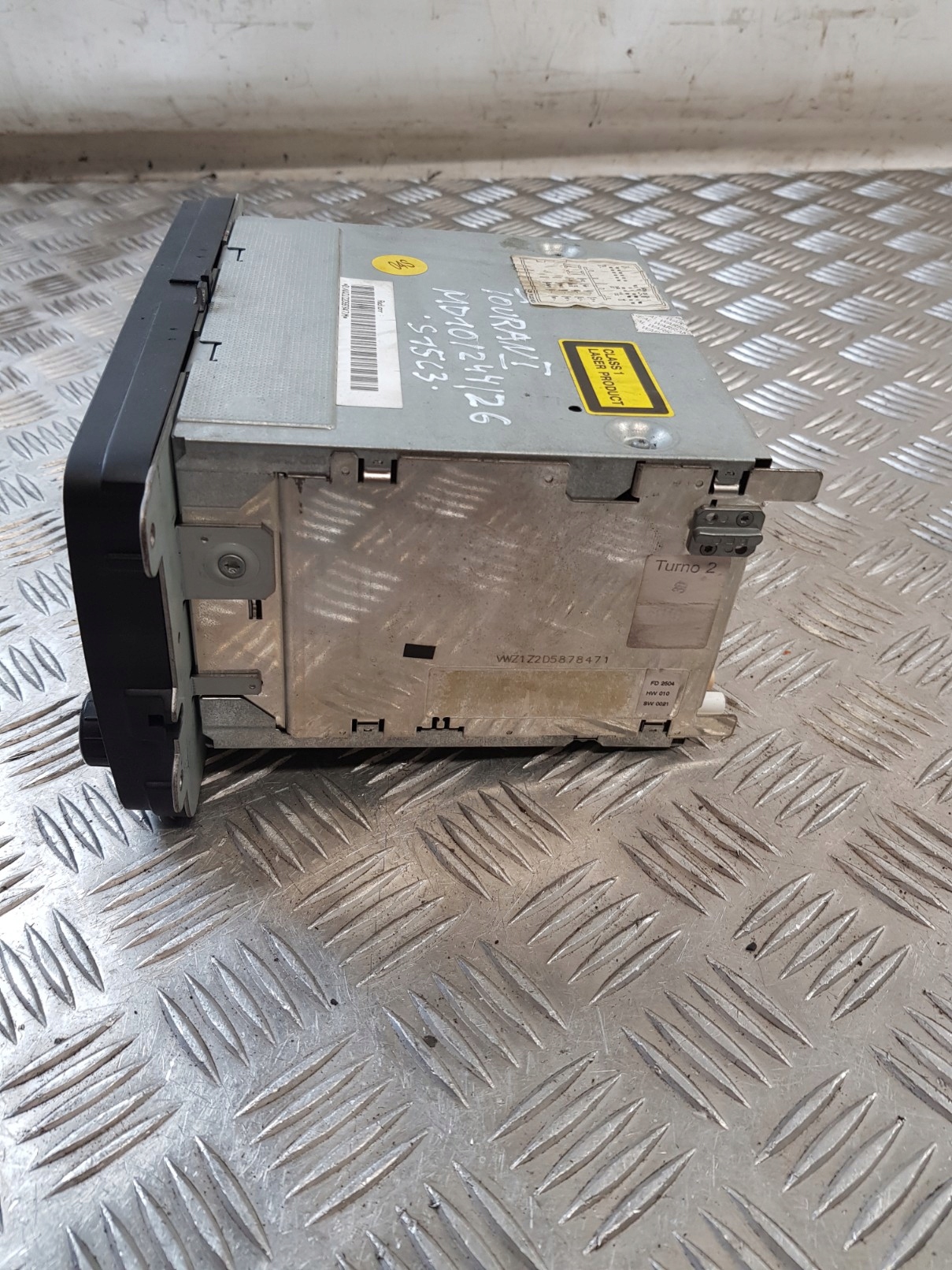 RADIO VW TOURAN e 04R