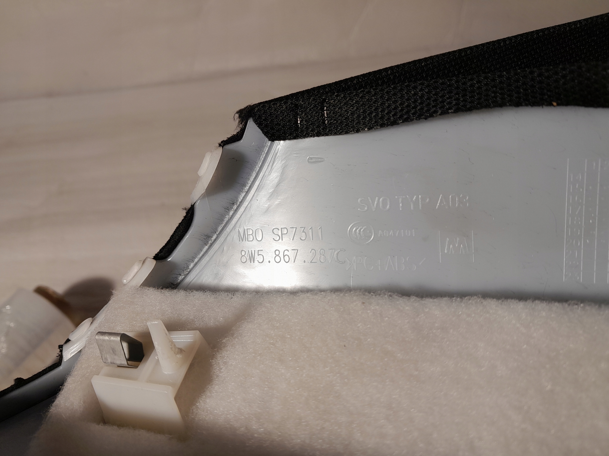 AUDI A4 B9 LIFT sedan cover side SLUPKA 8W5867287C