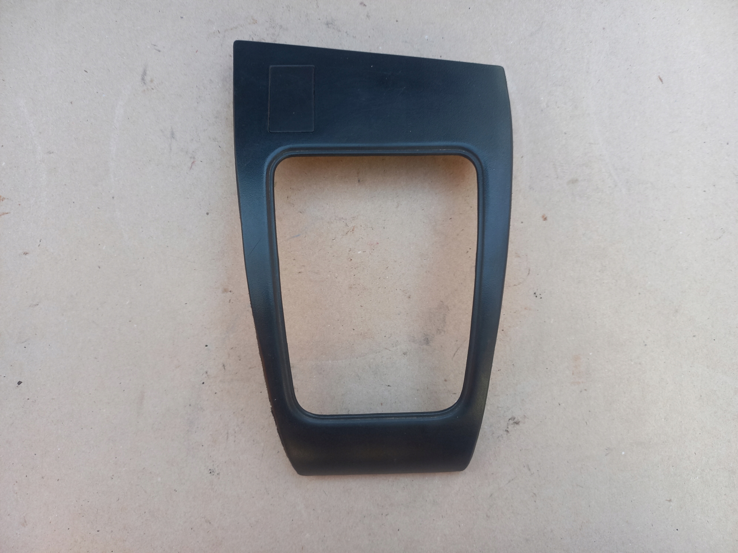 TOYOTA CELICA V 89-93 RAMKA OSŁONA OBUDOWA LEWARKA MIESZKA BIEGÓW