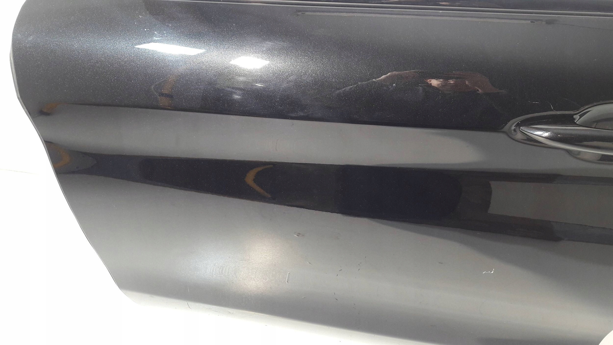 Alfa Romeo Stelvio door front