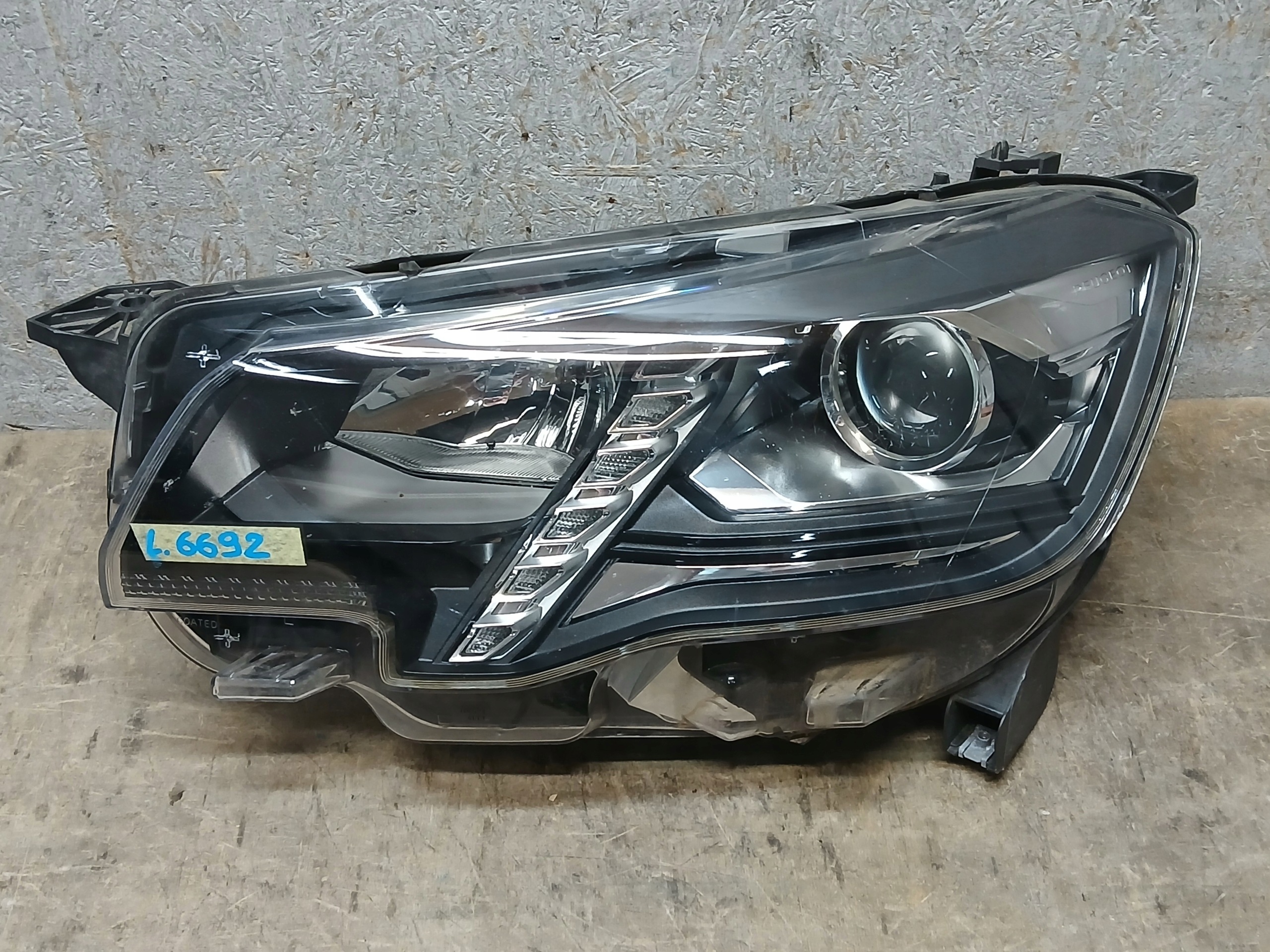 light front left PEUGEOT PARTNER RIFTER lens 18- 9816827280