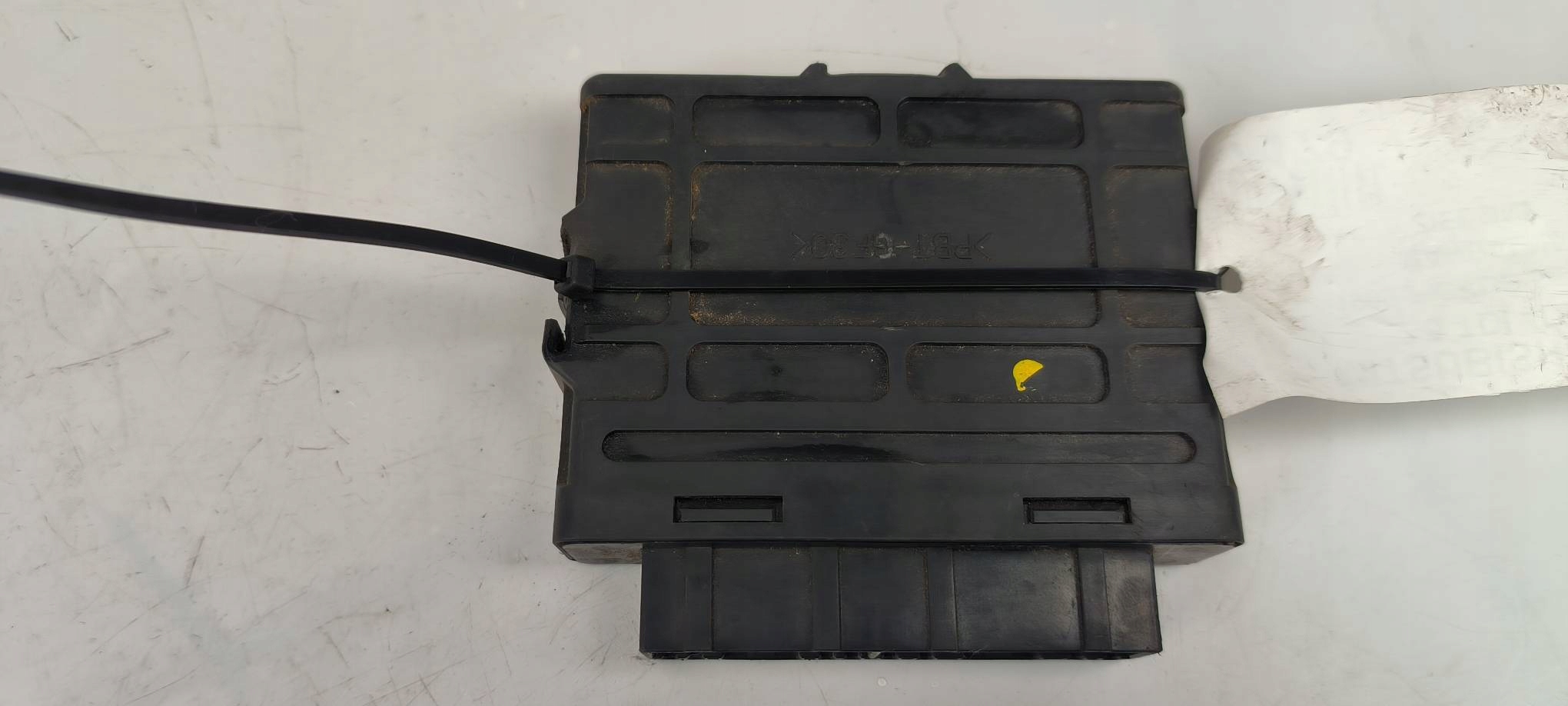 computer Motore ECU MR372183 MITSHUBISHI L200