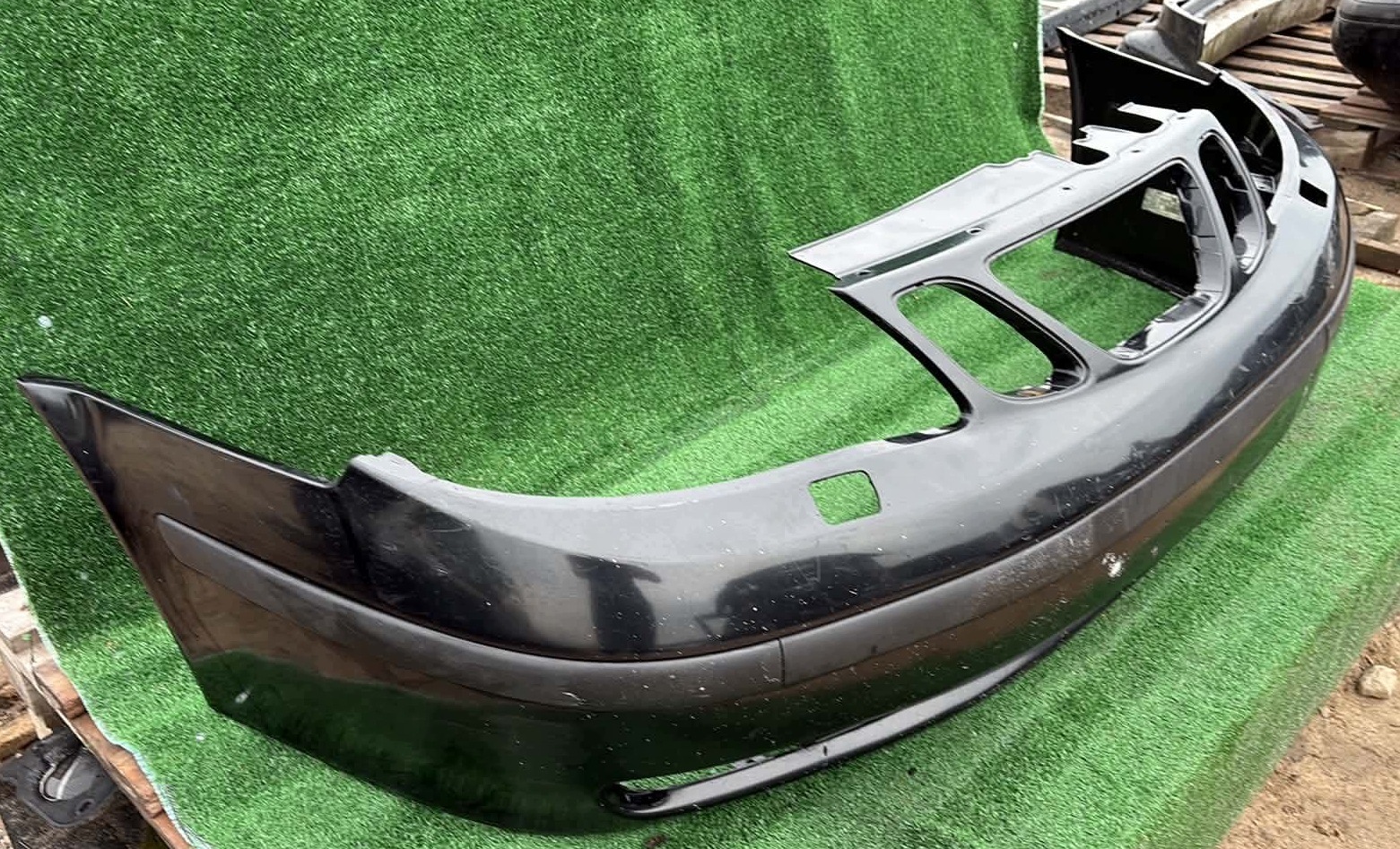 front bumper front SAAB 9-5 95 oe colour 170 black below washers