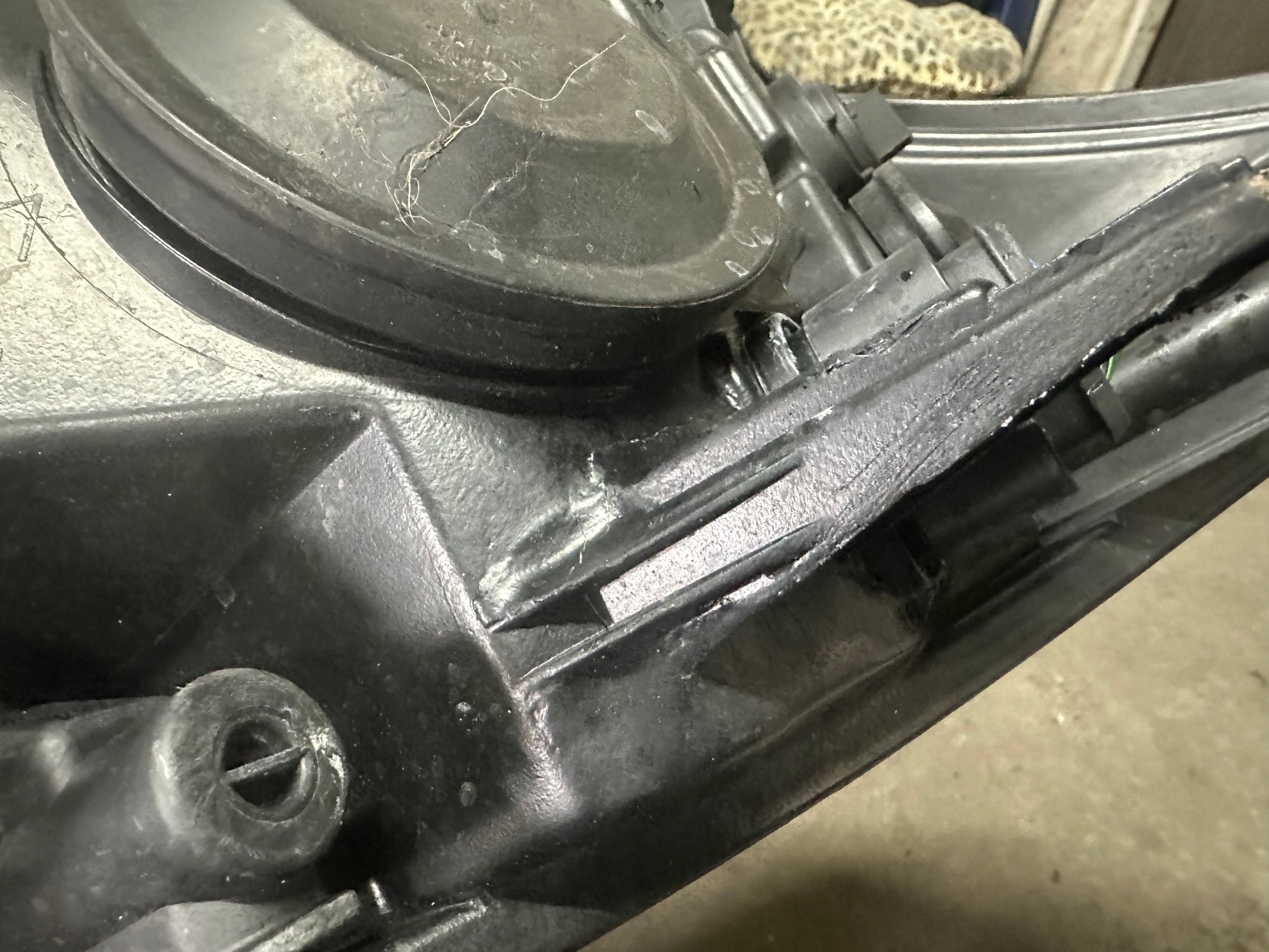 LAMPA PRZÓD PRZEDNIA LEWA FORD KUGA MK1 08-13rok bv4j-13w039-aa Numer katalogowy części 8V41-13D155-AF 8V41-13D155 8V4113D155AF