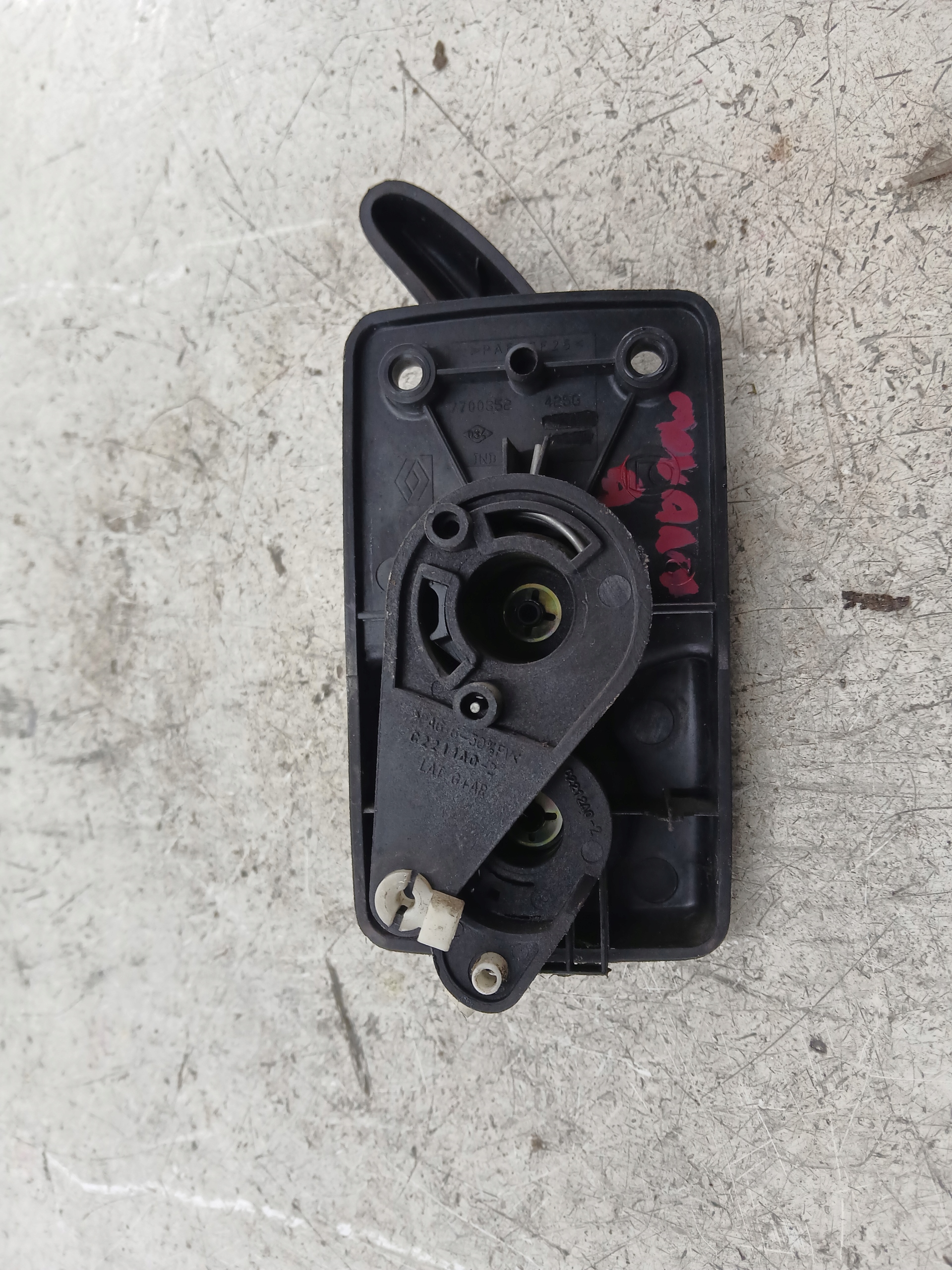 RENAULT MASTER II handle inner left rear part 7700352425G