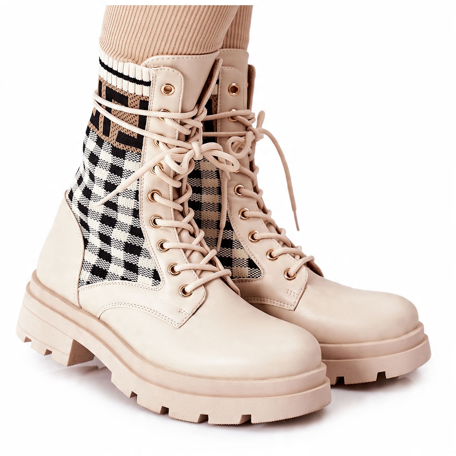 

Beżowy Czarne Tkanina Buty Kobiety Glany r.38