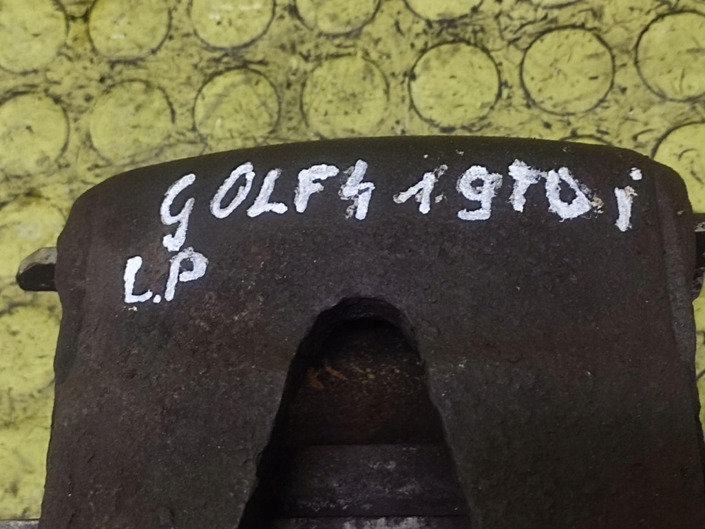 VW GOLF IV 1.9 TDI caliper brake left front