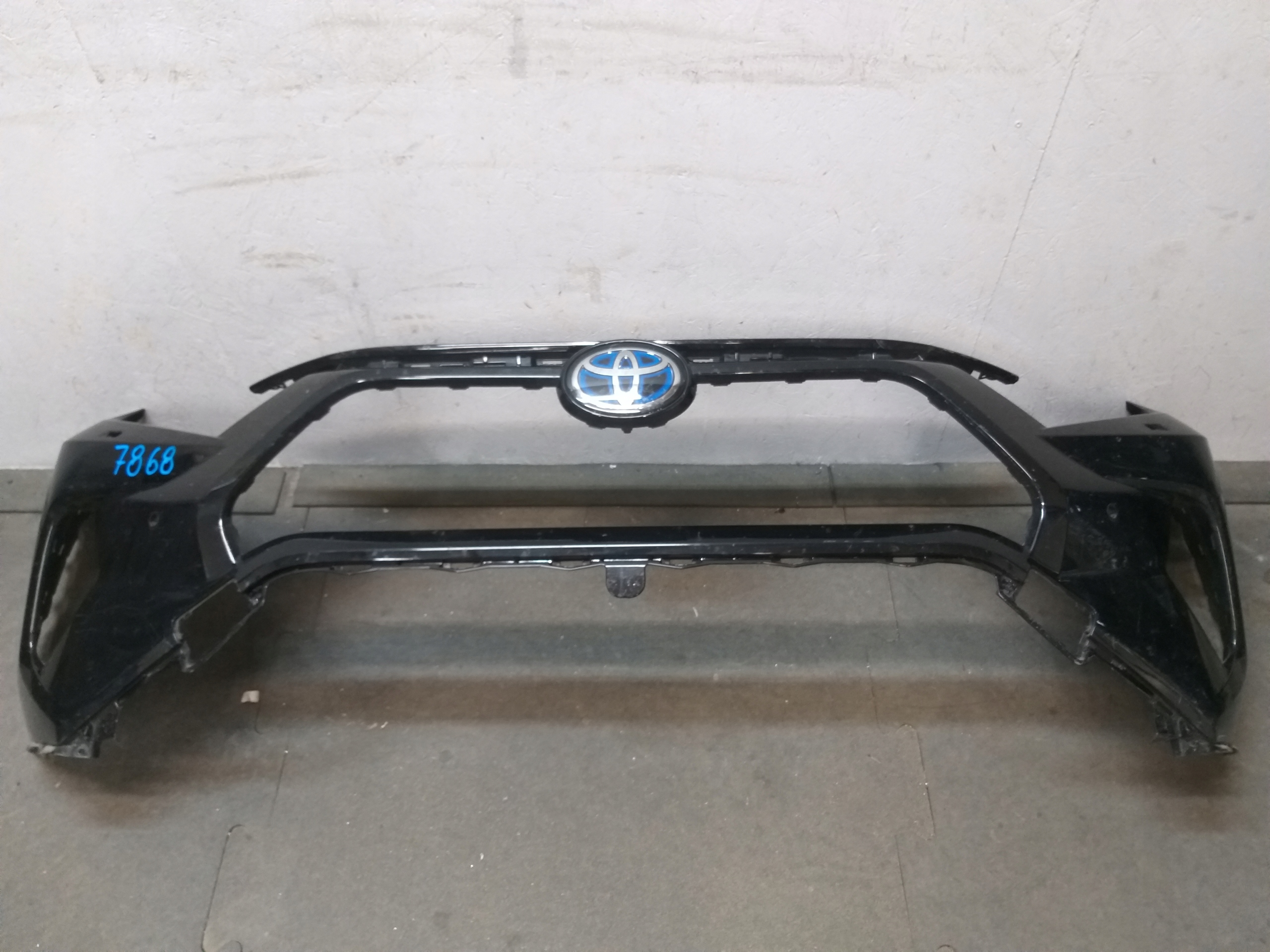 nárazník předek TOYOTA RAV 4 V 5 18
