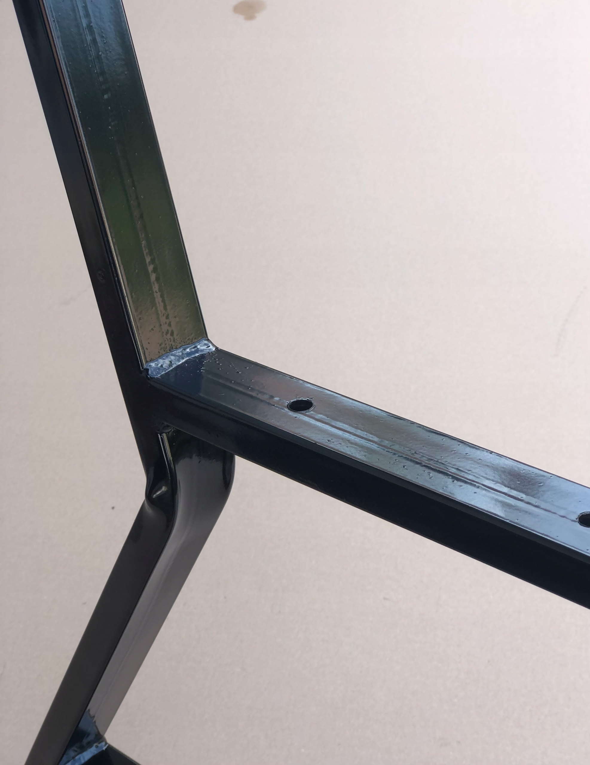 NOGA, NOGI DO ŁAWEK I STOŁÓW OGRODOWYCH WYGODNE I TRWAŁE Linia NOR-MET