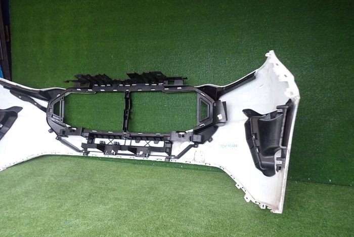 FORD TRANSIT CUSTOM MK2 II 23- Frontstoßstange vorne