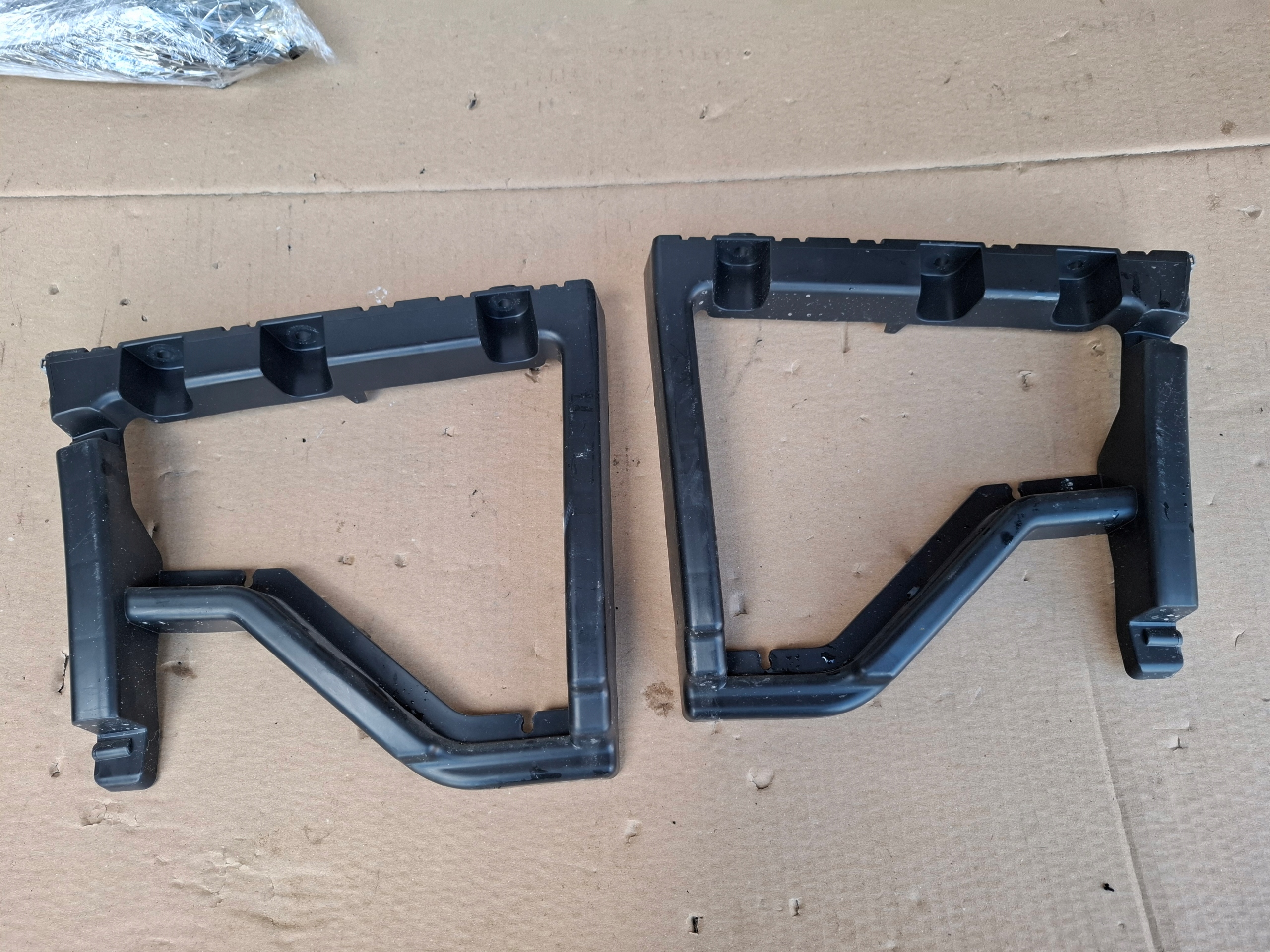 bumper bracket rear part PROACE BERLINGO PARTNER IV 9816808880 9816808980