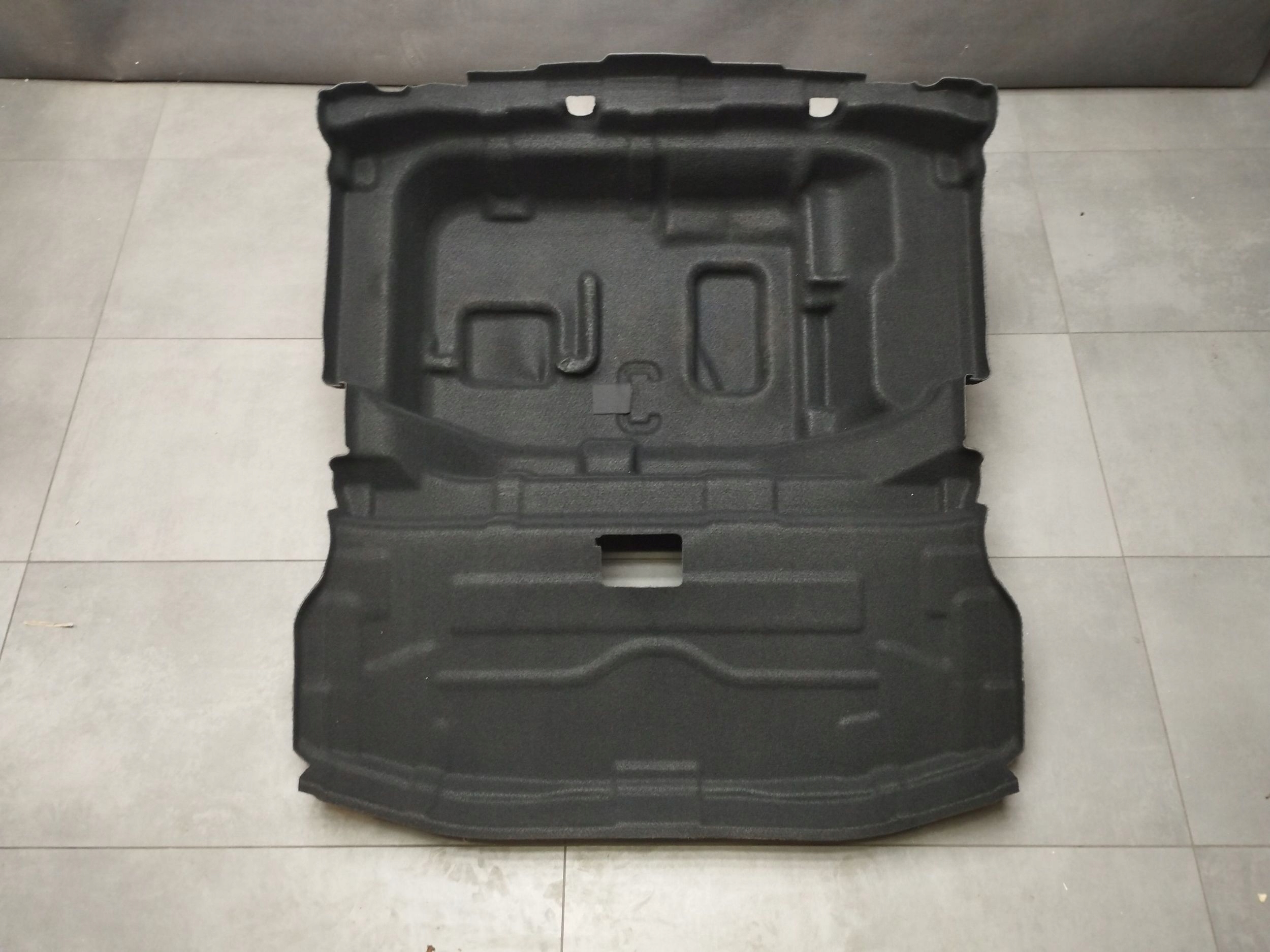 Mercedes-Benz E W213 mats WNEKI boot A2136944200