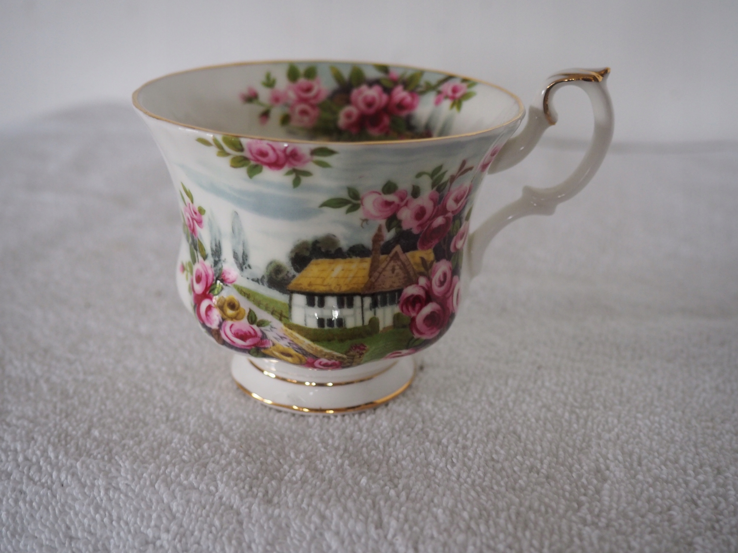 Filiżanka porcelana Royal Albert Country Scenes