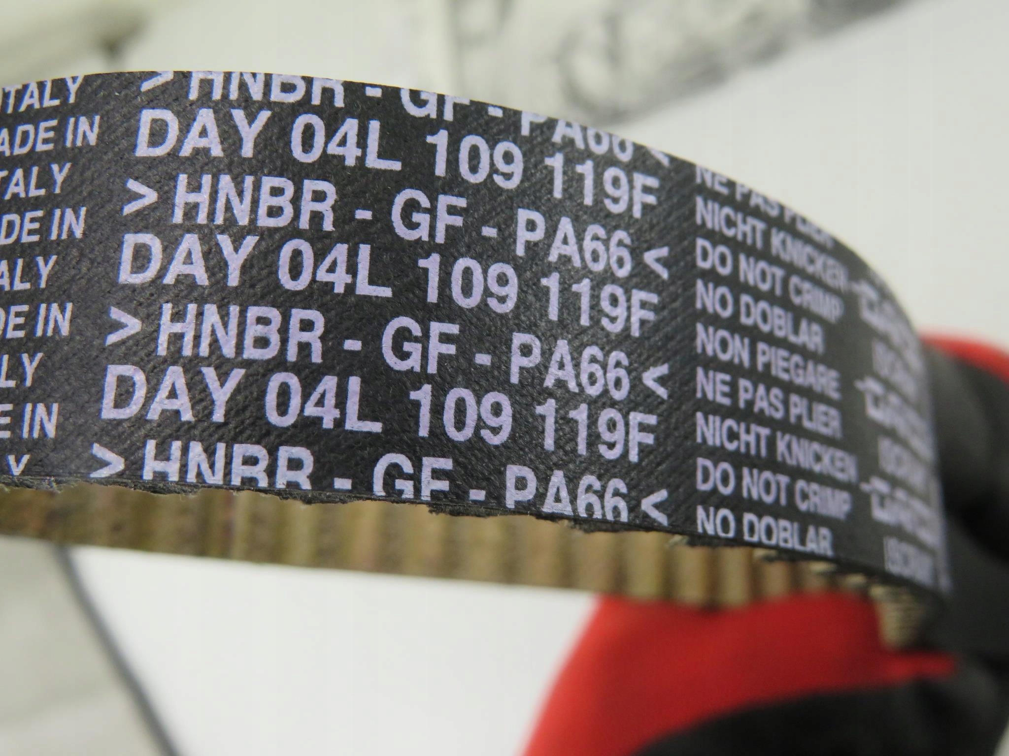 PASEK ROZRZADU AUDI A4 (8K2, B8) 2.0 TDI - CNHA Producent części Volkswagen OE