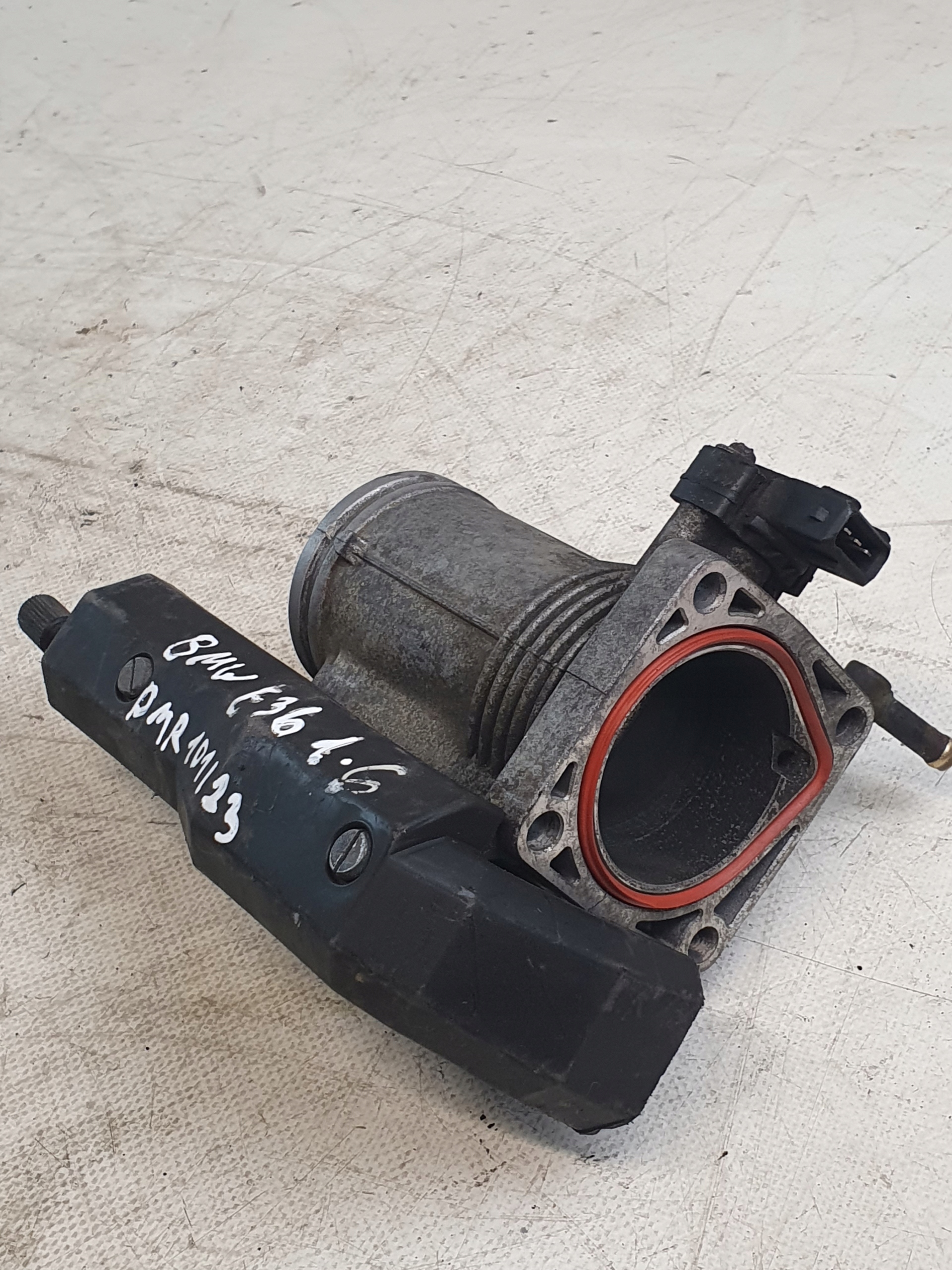 Valvola a farfalla OE 1734719 BMW E36 1.6B