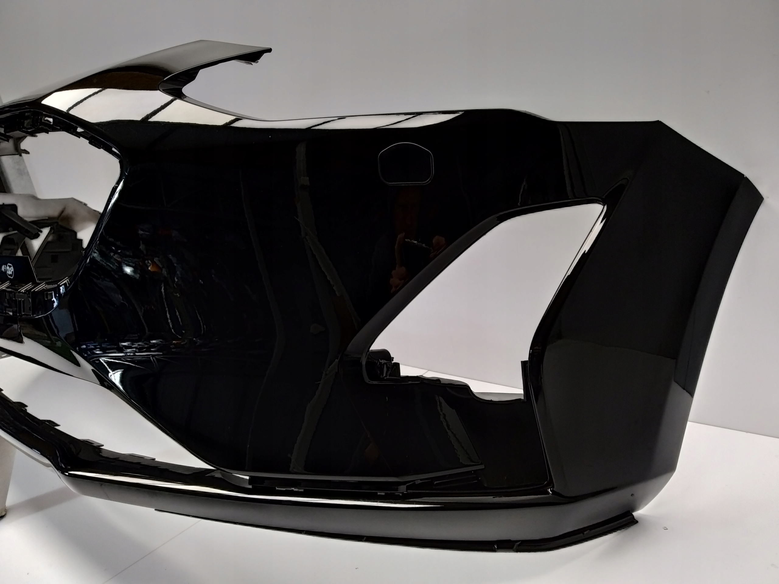 18- Ford Focus IV Mk4 bumper front without PDC black
