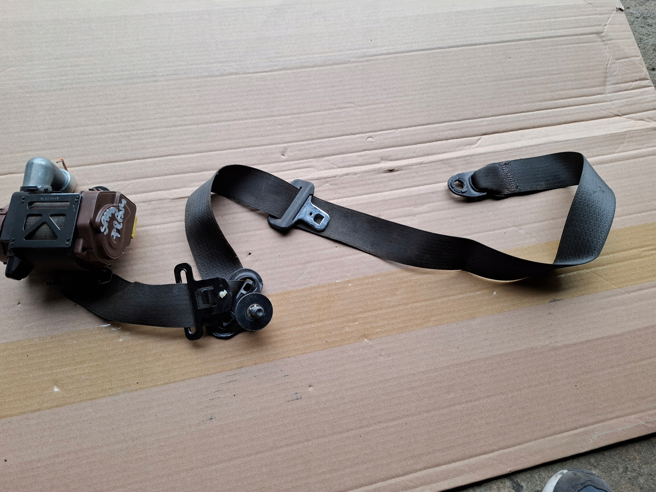 ремень безопасности SPARK M300