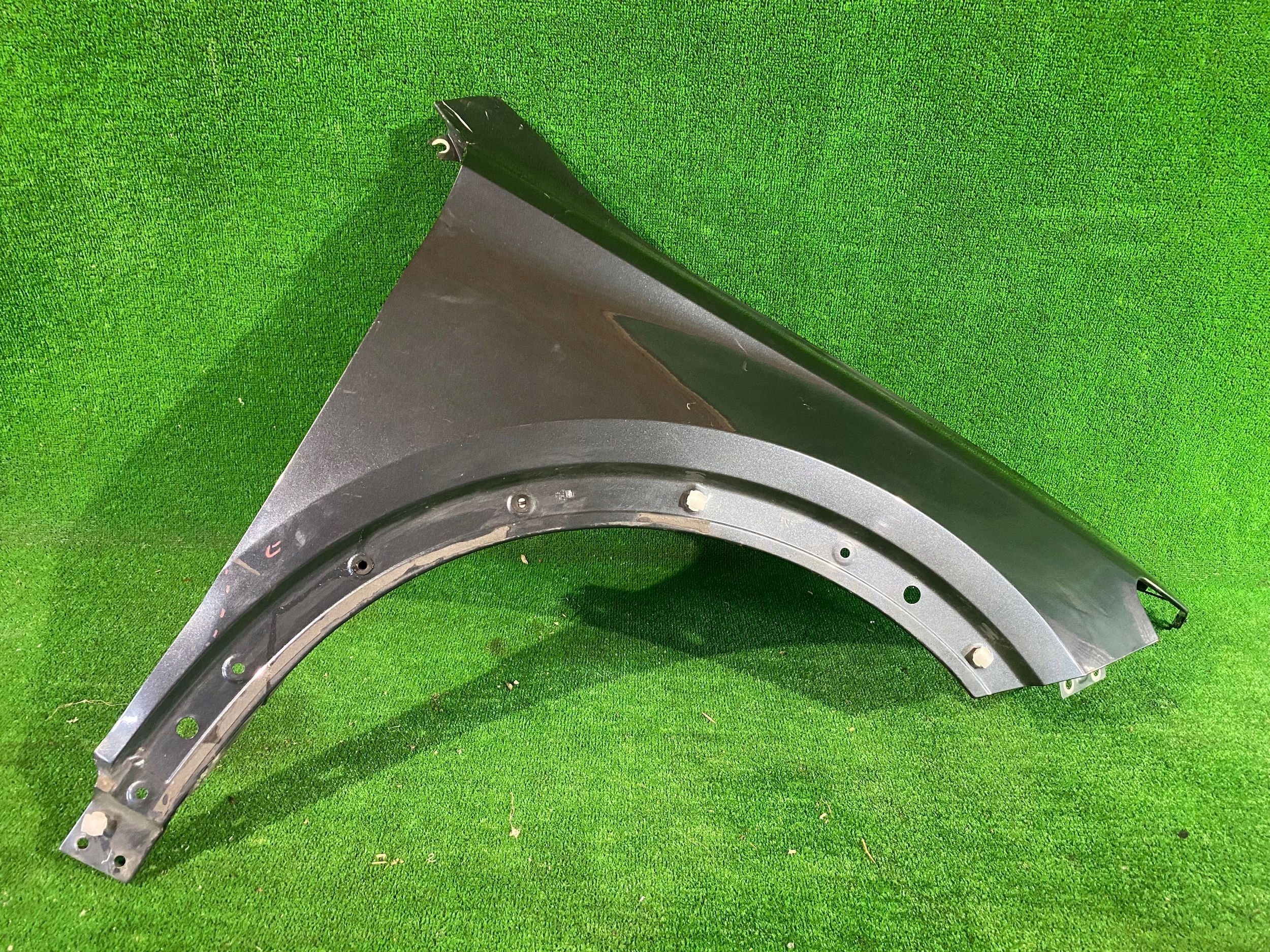 fender front right front CUPRA FORMENTOR 5FF Nr.0014