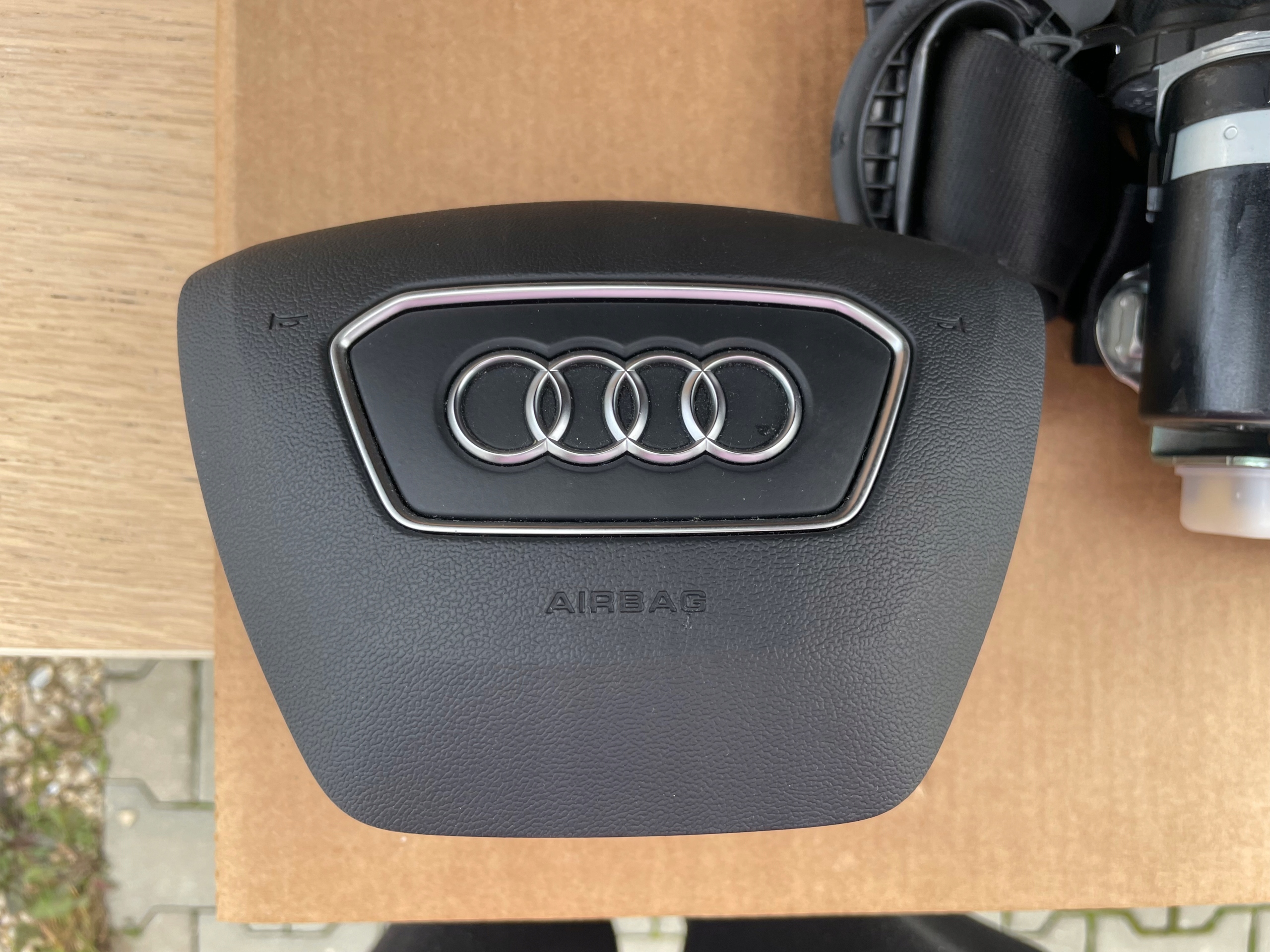 console dashboard instrument panel airbags tension belts AUDI A6 C8 original IDEAL