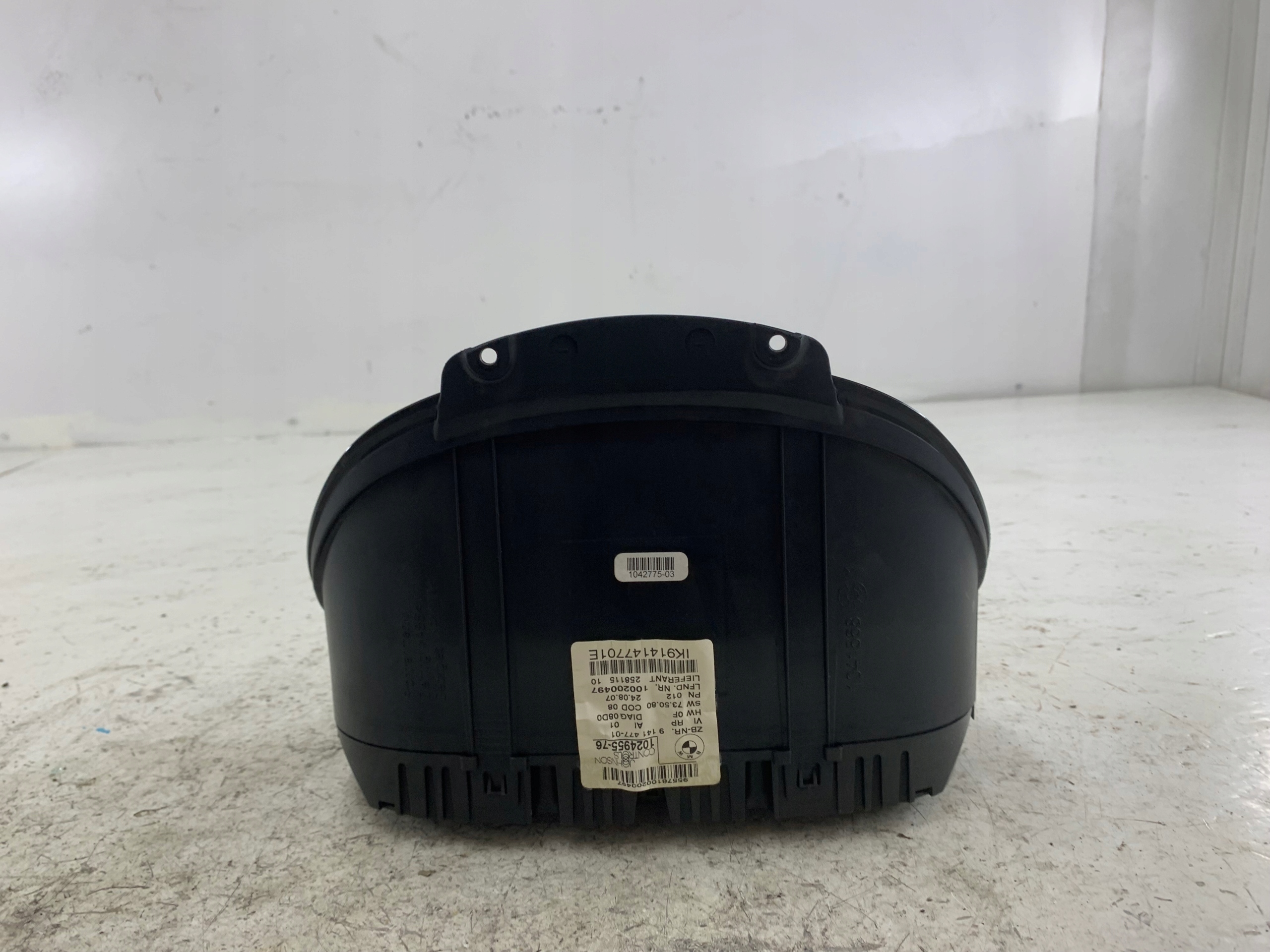 BMW E81 E87 2.0 D budíky budiky 9141477