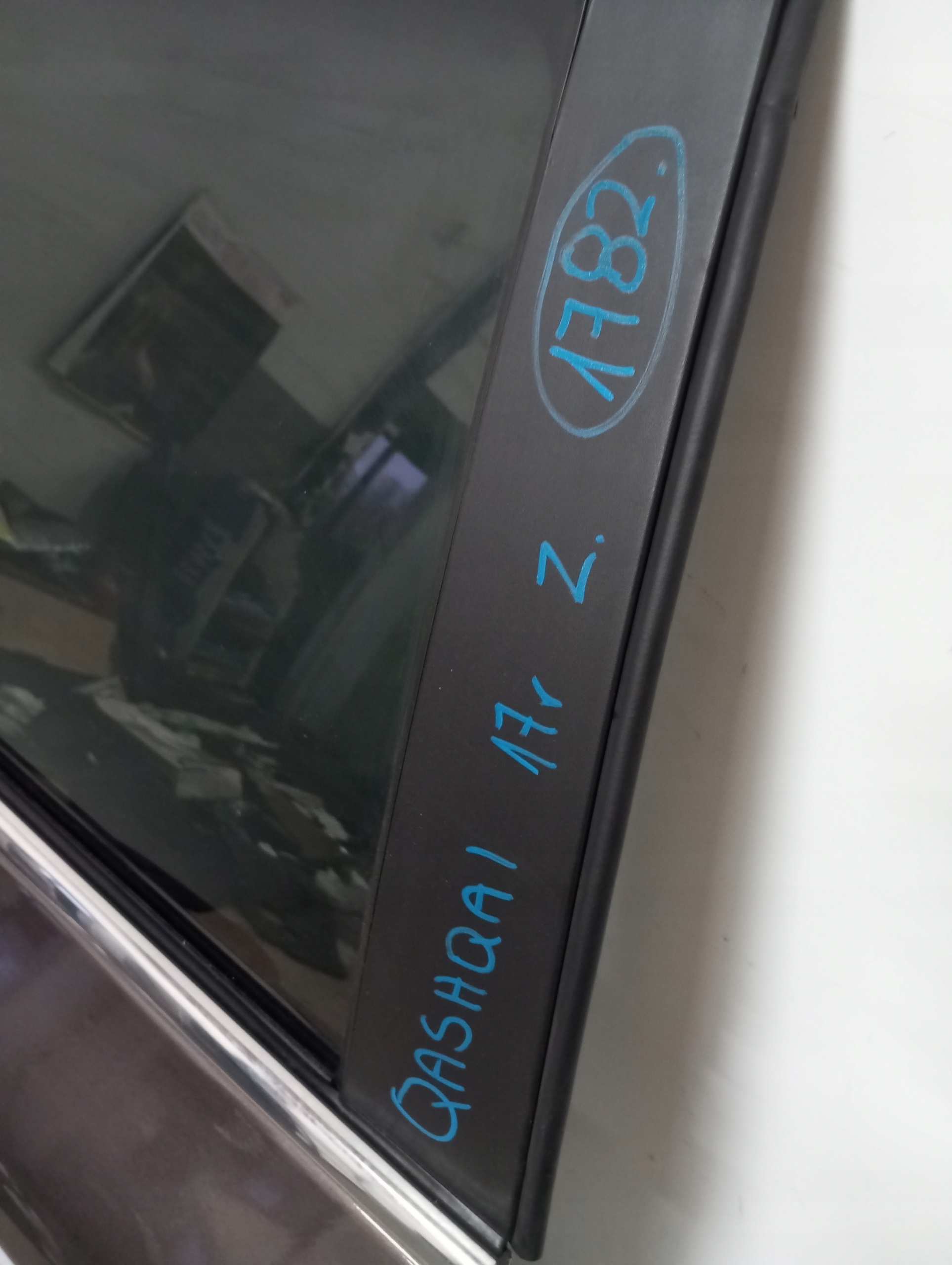 дверь правая задняя nissan qashqai 17R