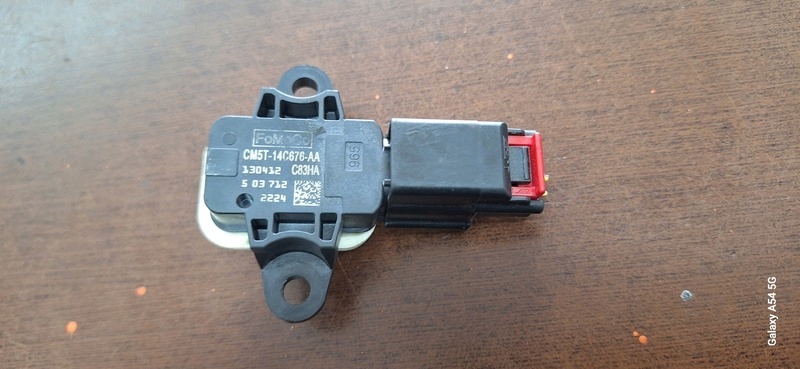 Sensor Airbags POWIETRZNEJ FORD C-MAX CM5T14C676AA