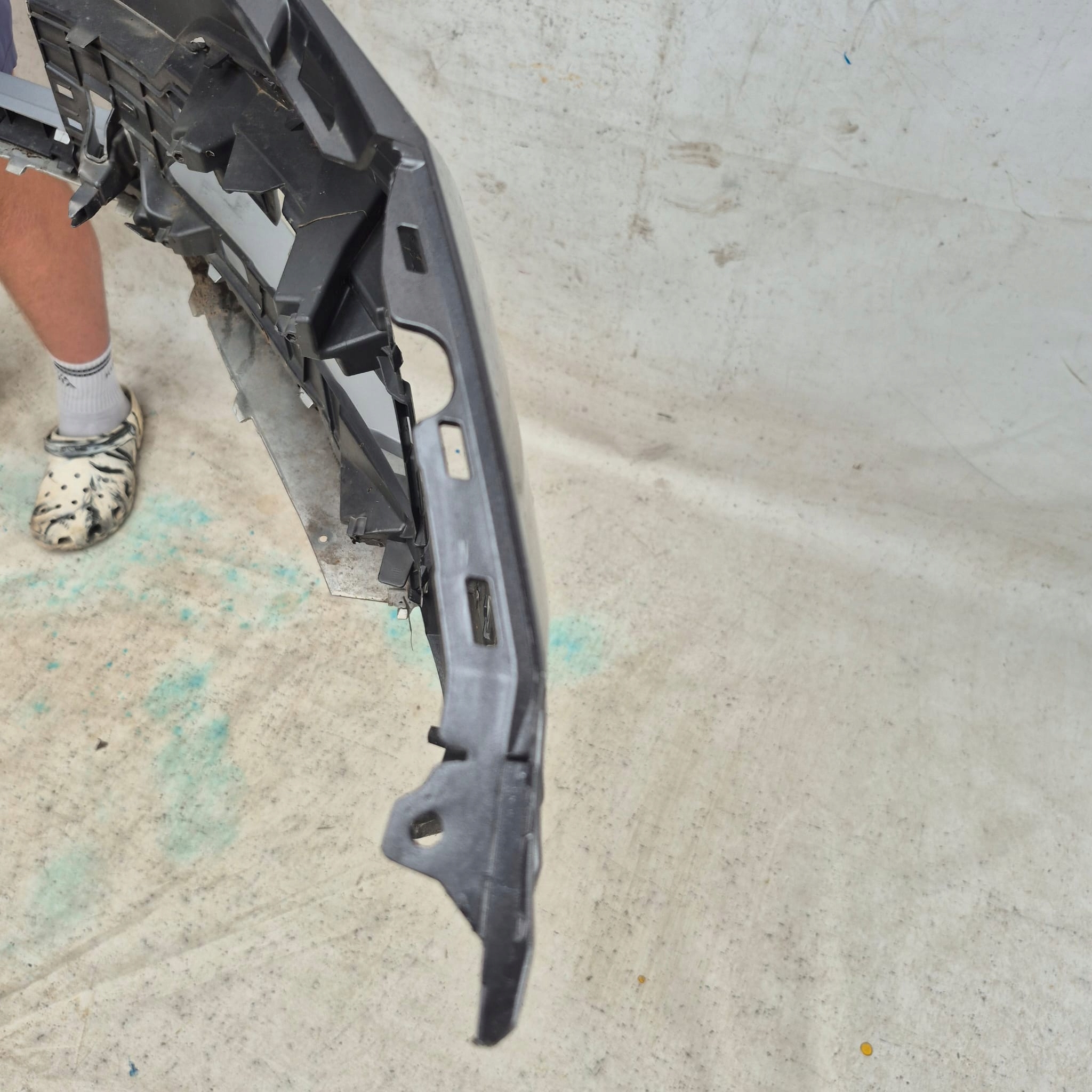 SKODA OCTAVIA IV SCOUT 19- bumper front front PDC SPR