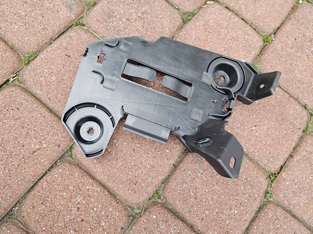 bracket holder sterownika console Opel Grandland X 9811750080
