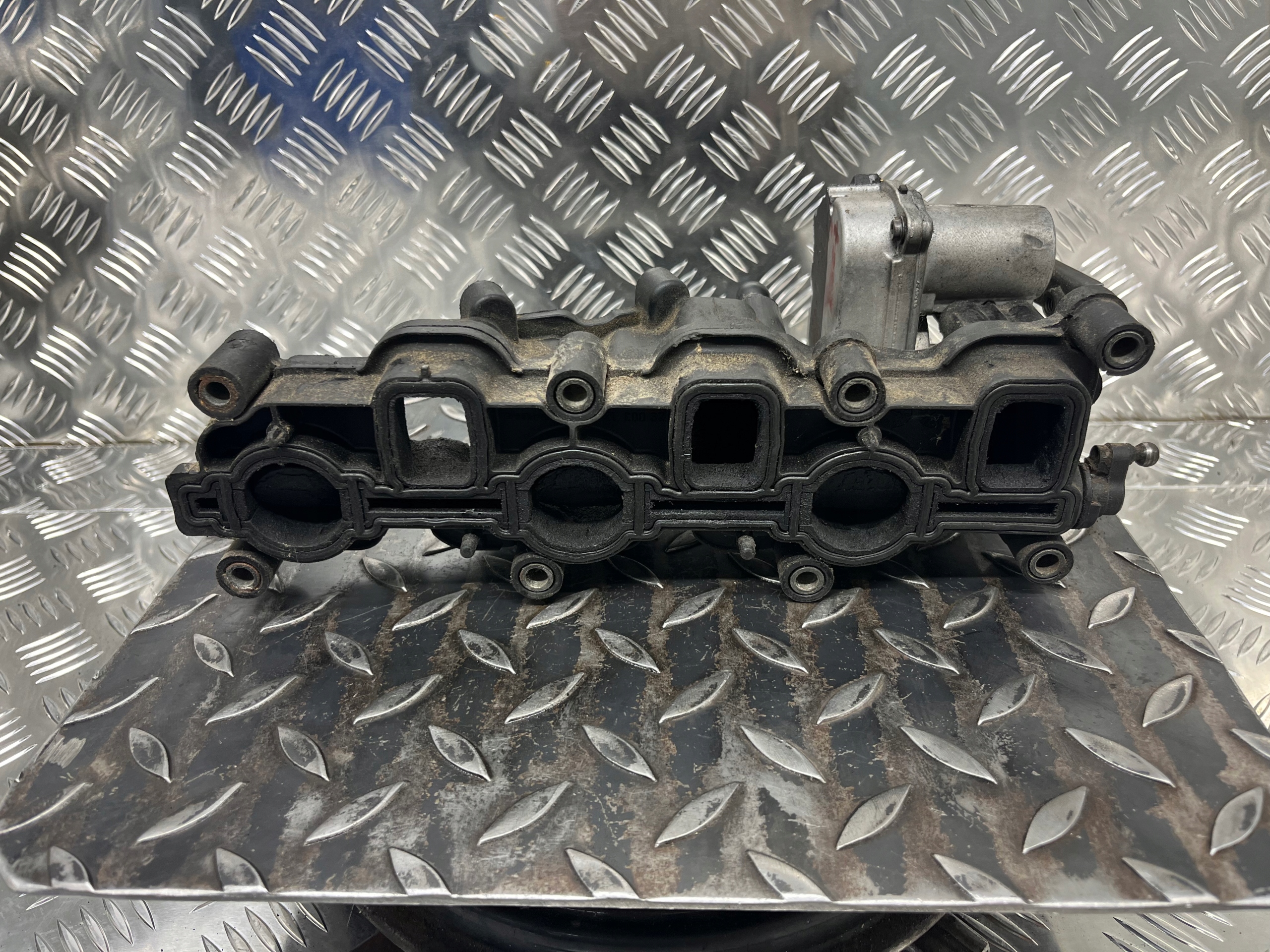 szívócsövek AUDI A6-C6 059129086
