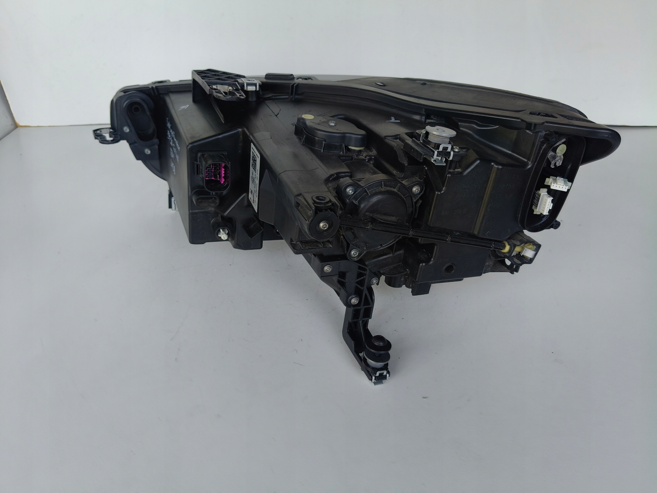 light right REFLEKTOR SEAT CUPRA FORMENTOR 5FF 20- FULL LED